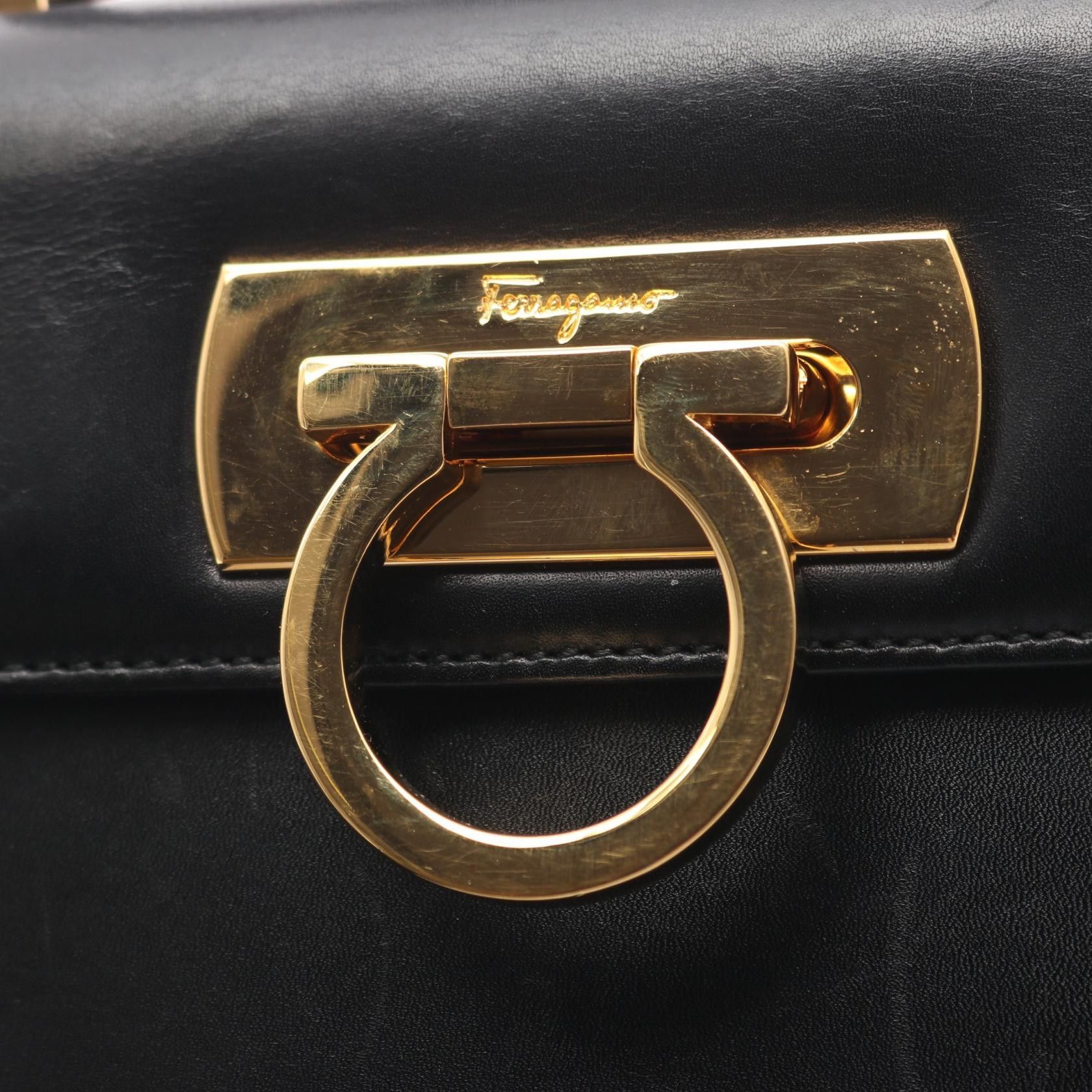 Salvatore Ferragamo Salvatore Ferragamo Salvatore Ferragamo Gancini Leather Handbag Leather Handbag DUTY FREE for USA Size ONE SIZE - 9 Thumbnail