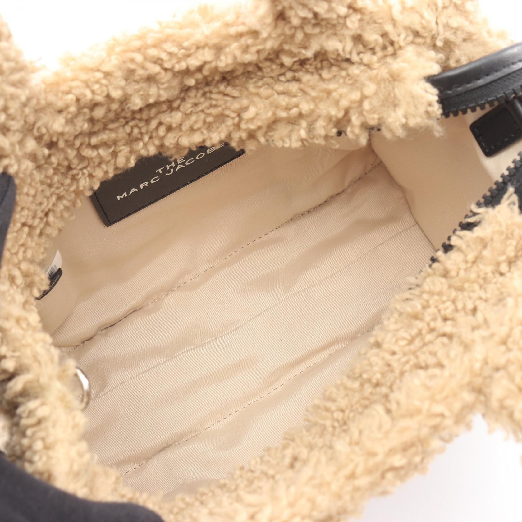 Marc Jacobs Marc Jacobs MARC JACOBS The Teddy Mini Faux Shearling Tote bag Plastic / Synthetic Tote Bag DUTY FREE for USA Size ONE SIZE - 3 Thumbnail