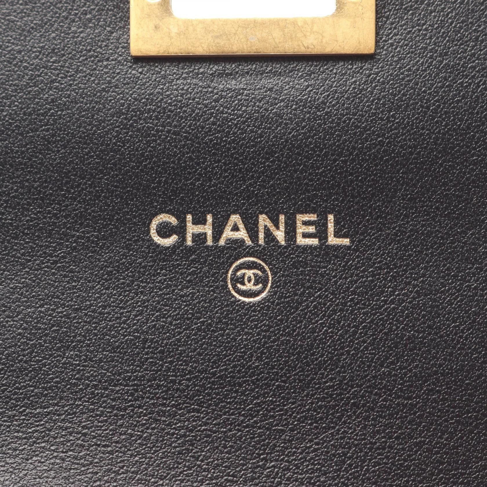 Chanel Chanel CHANEL 2.55 Leather Mini Shoulder Bag Leather Shoulder Bag DUTY FREE for USA Size ONE SIZE - 4 Thumbnail