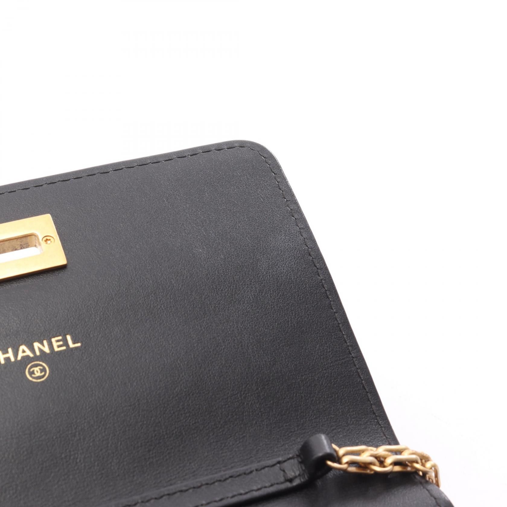 Chanel Chanel CHANEL 2.55 Leather Mini Shoulder Bag Leather Shoulder Bag DUTY FREE for USA Size ONE SIZE - 6 Thumbnail