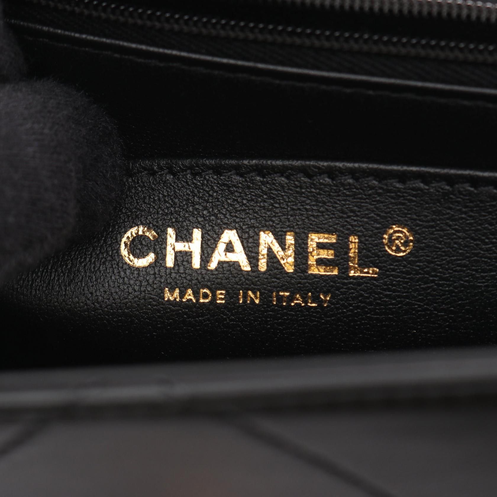 Chanel Chanel CHANEL Matelasse Lambskin Shoulder Bag Leather Shoulder Bag DUTY FREE for USA Size ONE SIZE - 4 Thumbnail