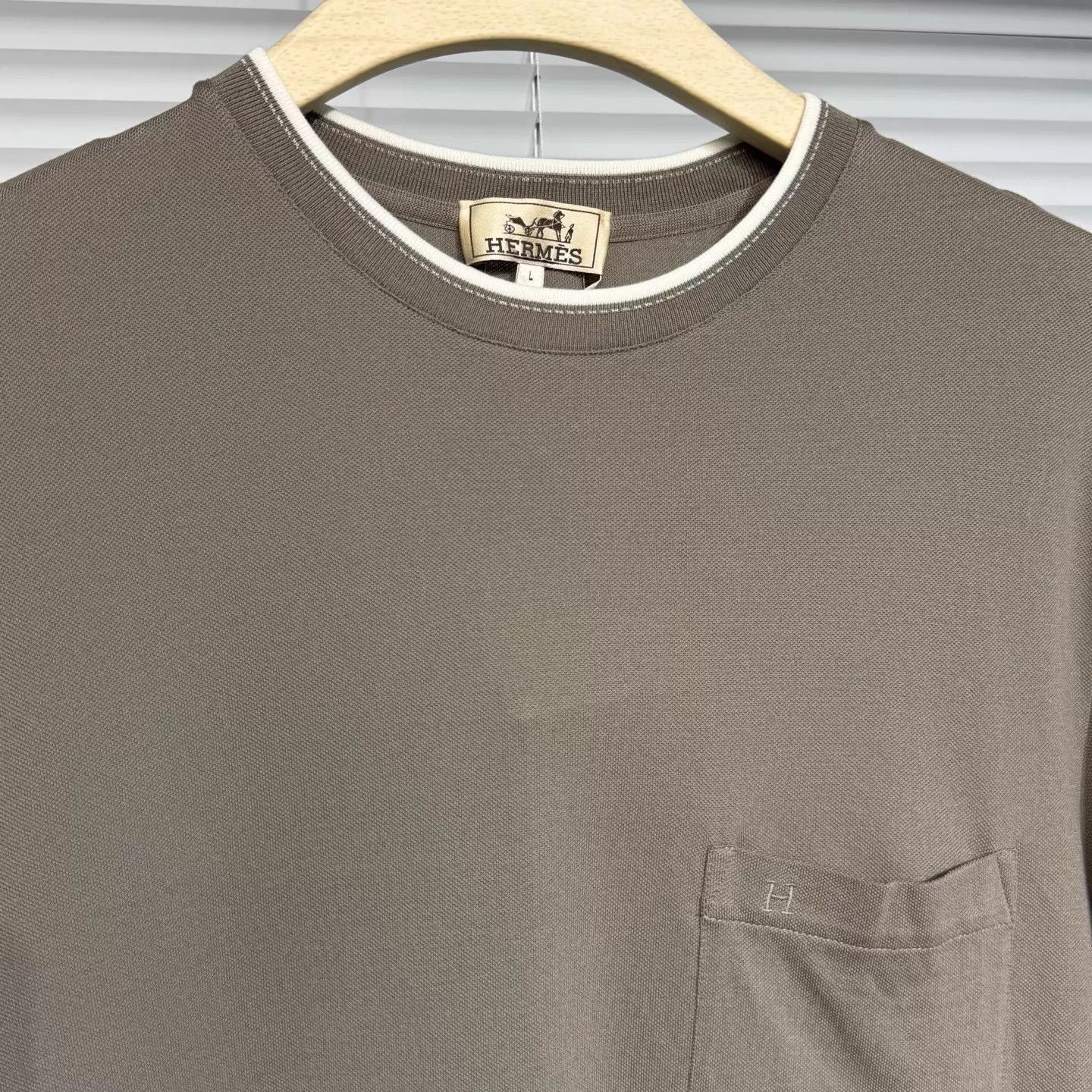 Hermes Gray Short-Sleeve Pocket Shirt Size L Size US L / EU 52-54 / 3 - 3 Thumbnail