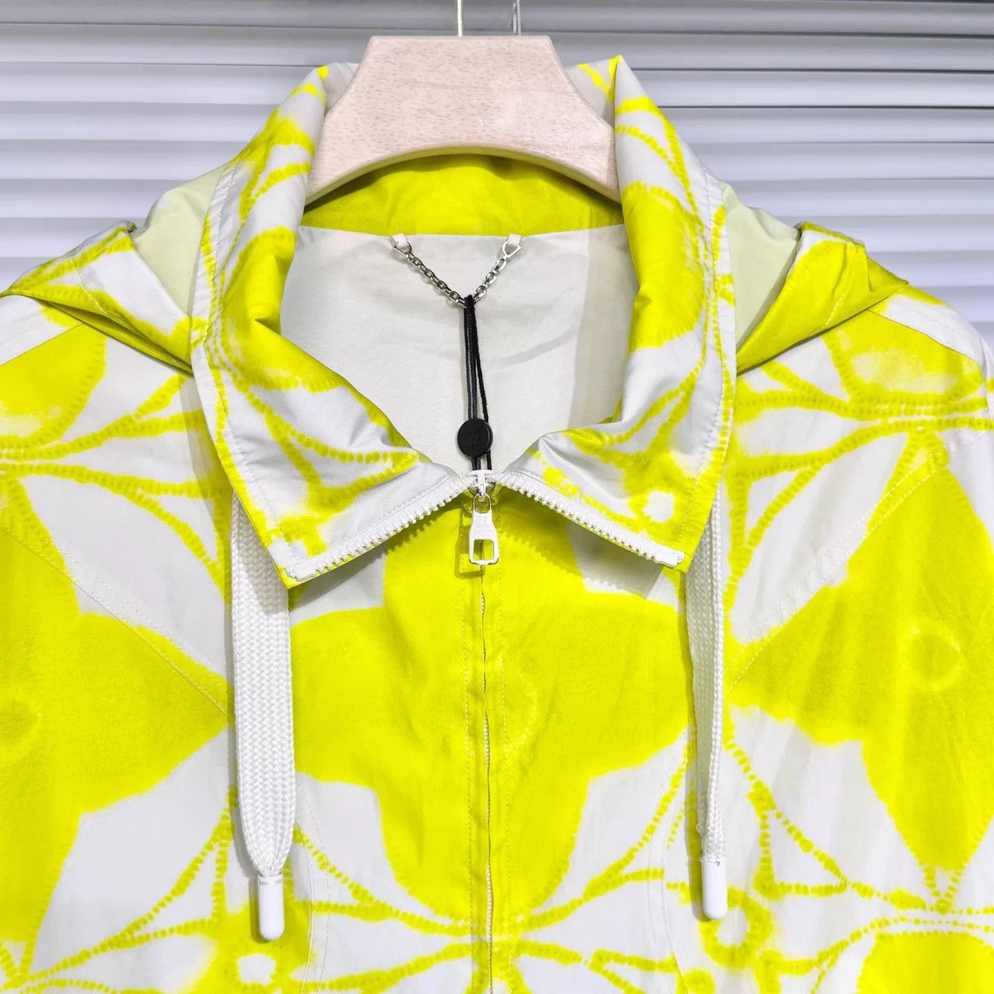 Louis Vuitton Yellow Patterned Lightweight Jacket Size S Size US S / EU 44-46 / 1 - 3 Thumbnail