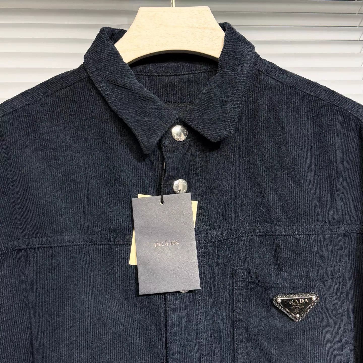 Prada Green Long-Sleeve Button-Up Shirt Size US M / EU 48-50 / 2 - 3 Thumbnail