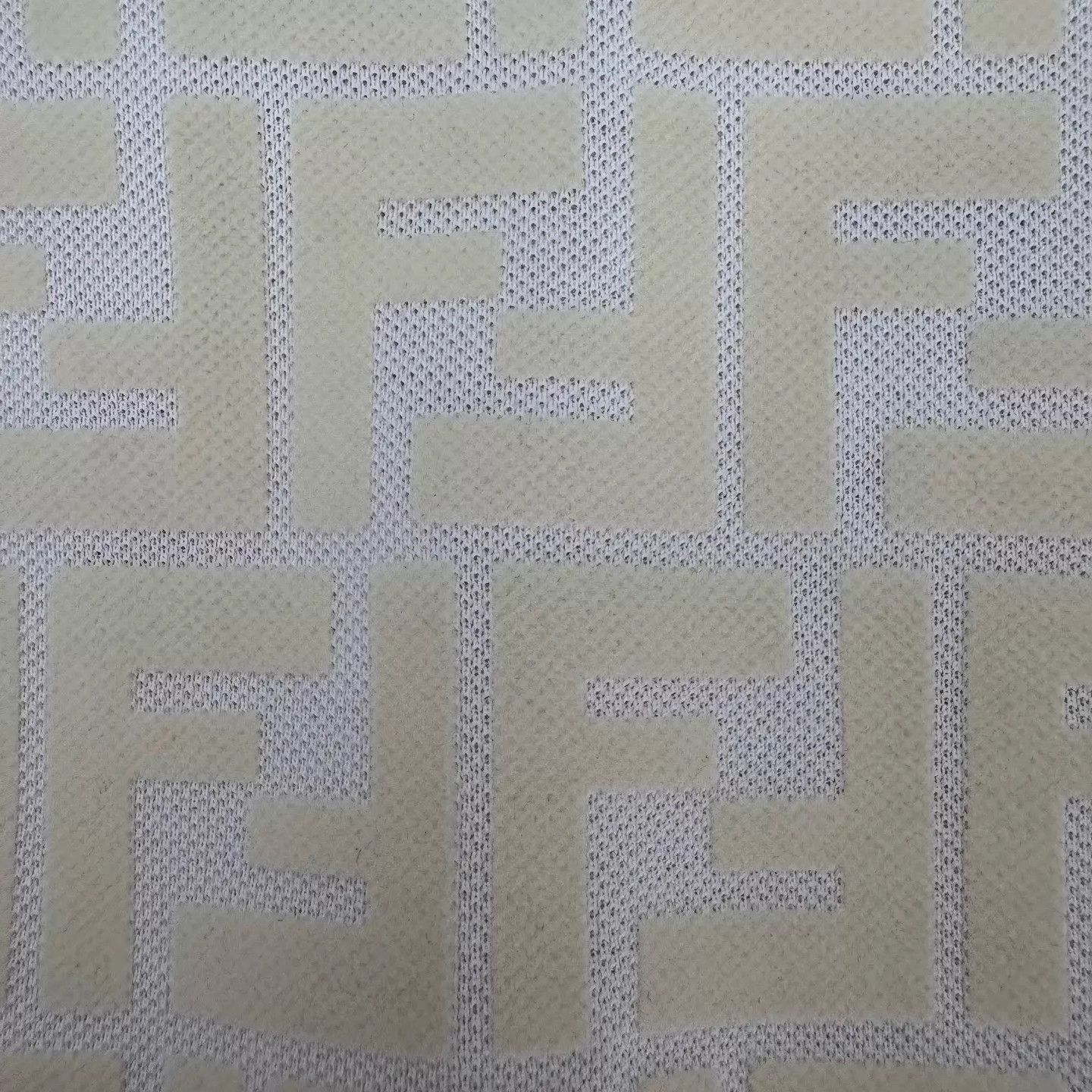Fendi Beige Patterned Short Sleeve Shirt XL Size US XL / EU 56 / 4 - 6 Thumbnail
