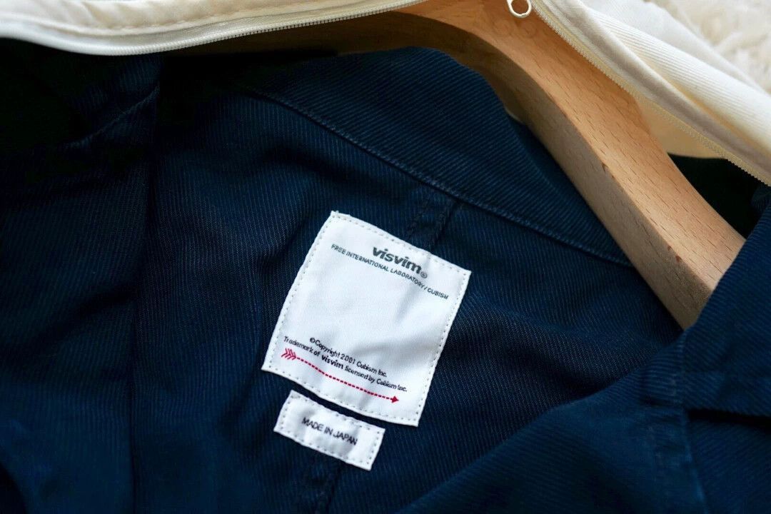 Visvim Blue Button-Up Shirt with 'PEERLESS' Print Size L Size US L / EU 52-54 / 3 - 4 Thumbnail
