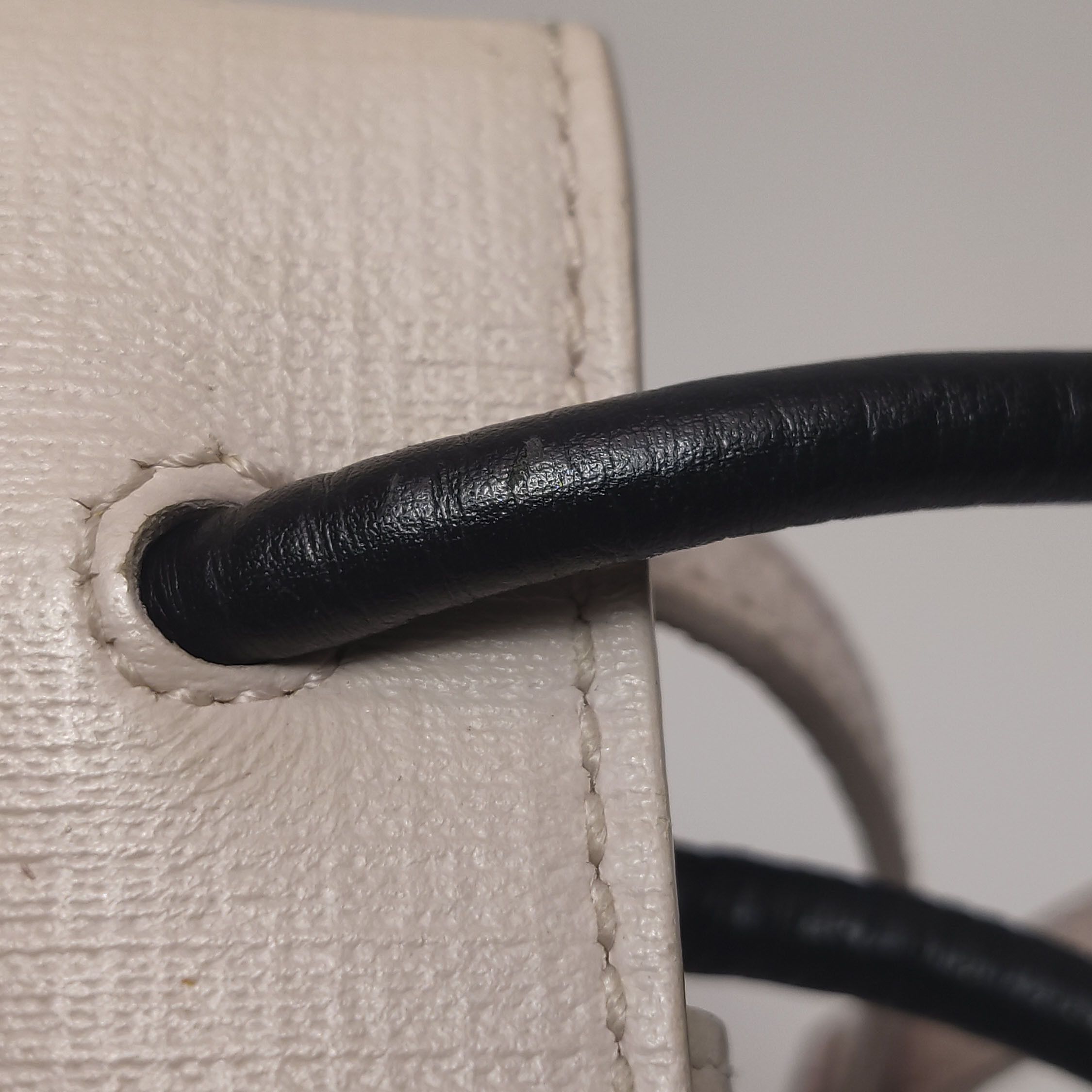 Balenciaga Balenciaga Women os Crossbody Bags Size ONE SIZE - 22 Thumbnail