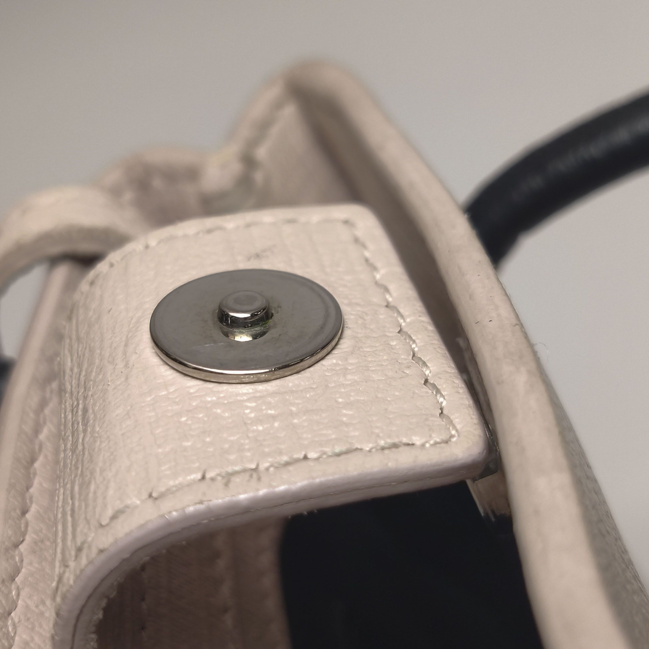 Balenciaga Balenciaga Women os Crossbody Bags Size ONE SIZE - 14 Thumbnail