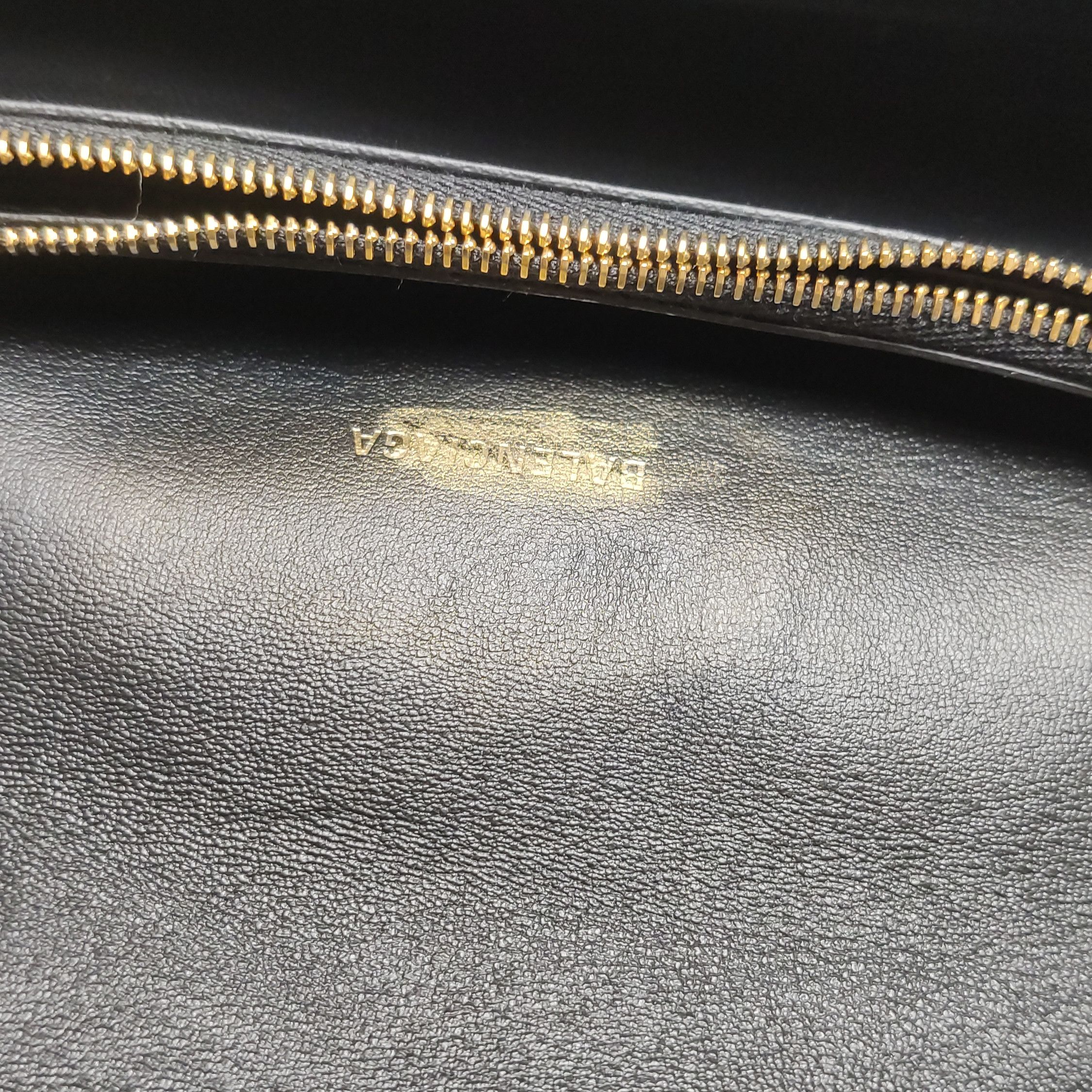 Balenciaga Balenciaga Women os Shoulder Bags Size ONE SIZE - 16 Thumbnail