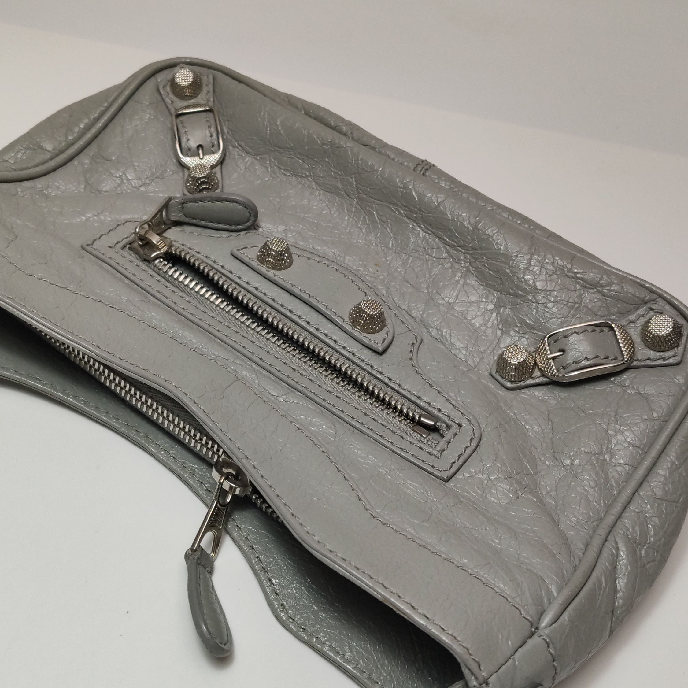 Balenciaga Balenciaga Women os Crossbody Bags Size ONE SIZE - 22 Thumbnail