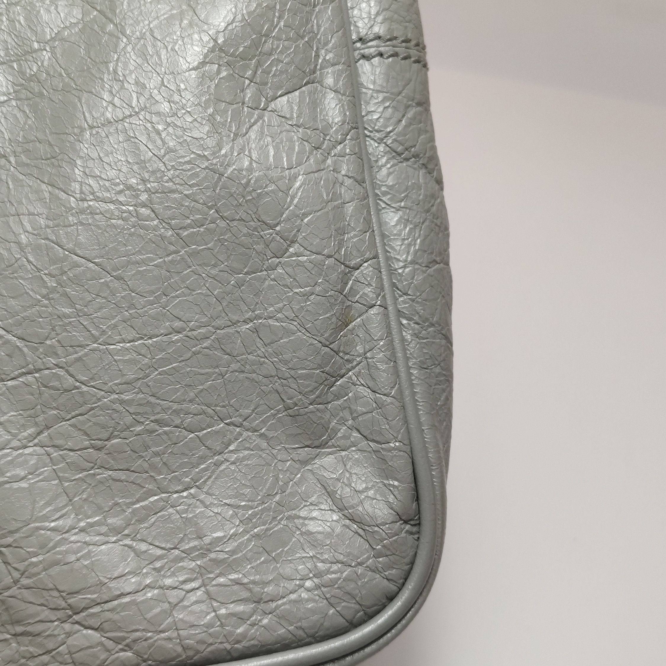 Balenciaga Balenciaga Women os Crossbody Bags Size ONE SIZE - 19 Thumbnail