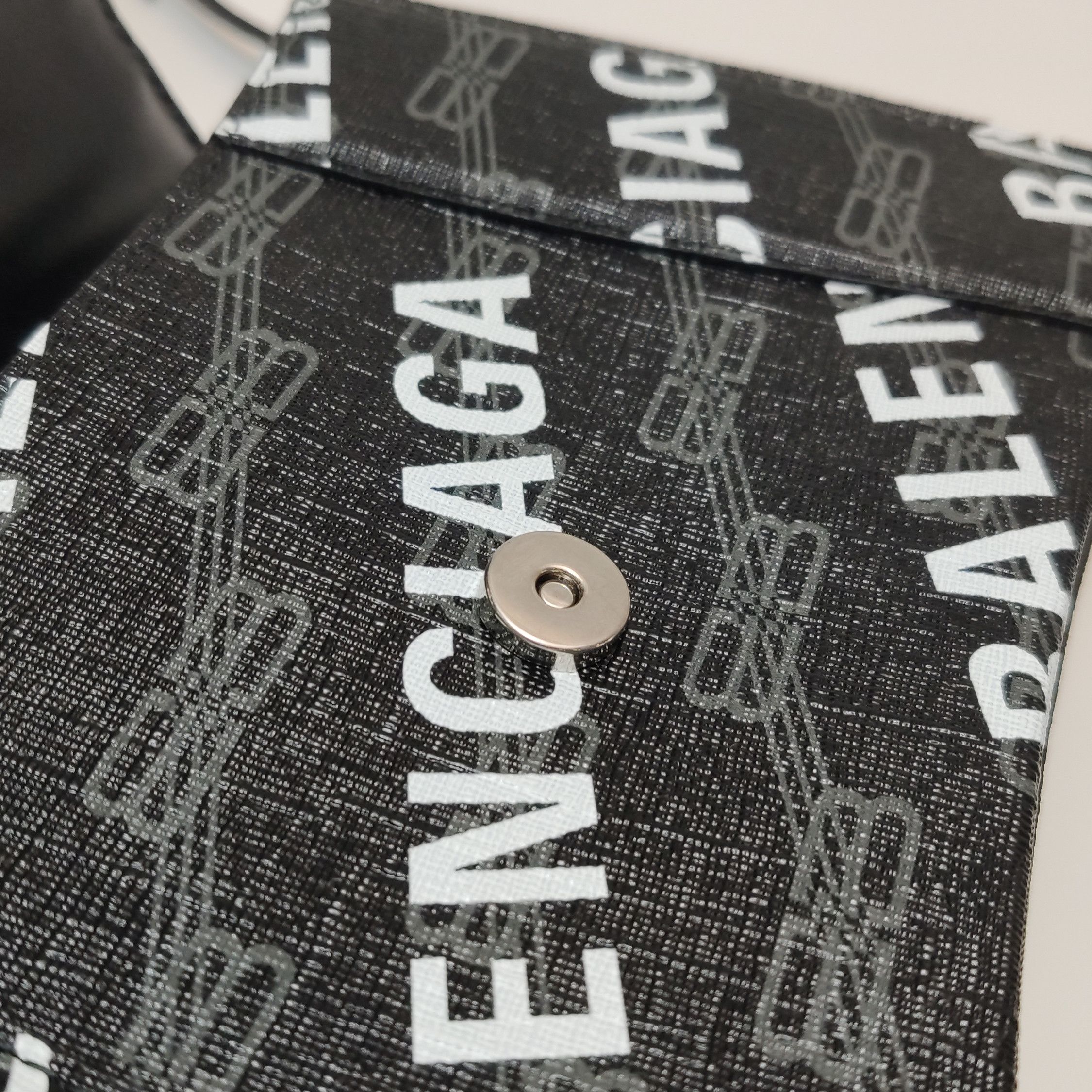 Balenciaga Balenciaga Women os Shoulder Bags Size ONE SIZE - 10 Thumbnail