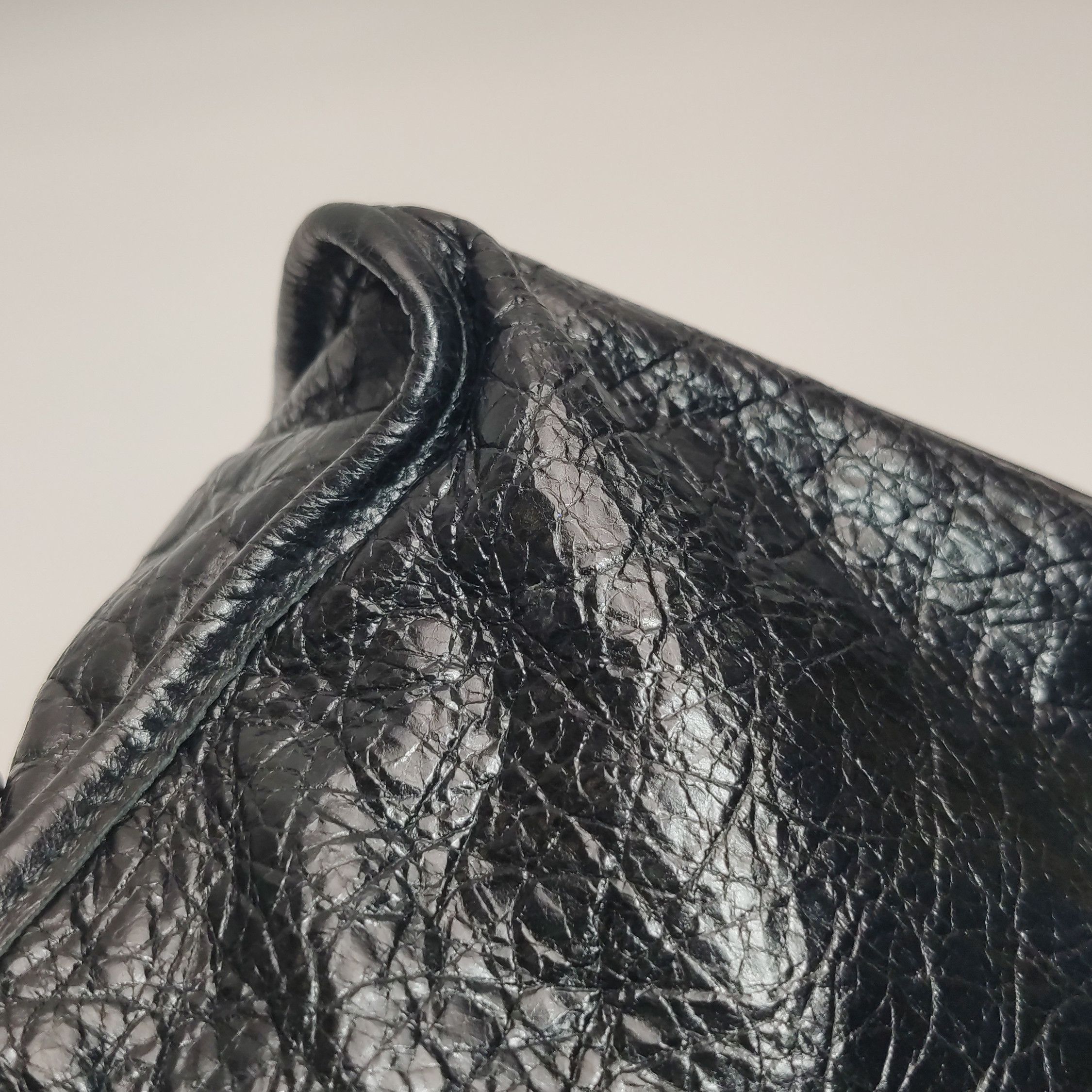 Balenciaga Balenciaga Women os Shoulder Bags Size ONE SIZE - 23 Thumbnail