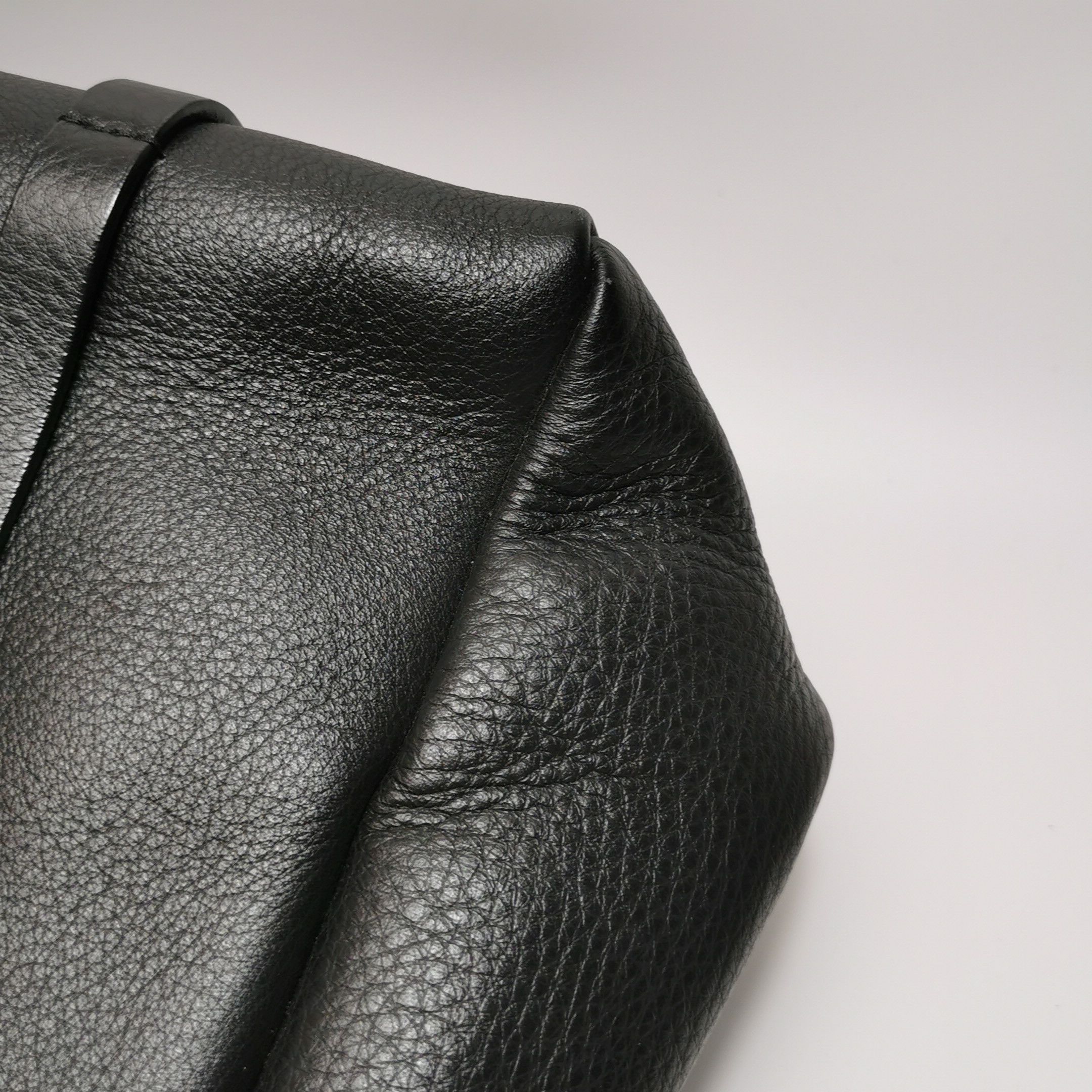 Balenciaga Balenciaga Women os Shoulder Bags Size ONE SIZE - 23 Thumbnail