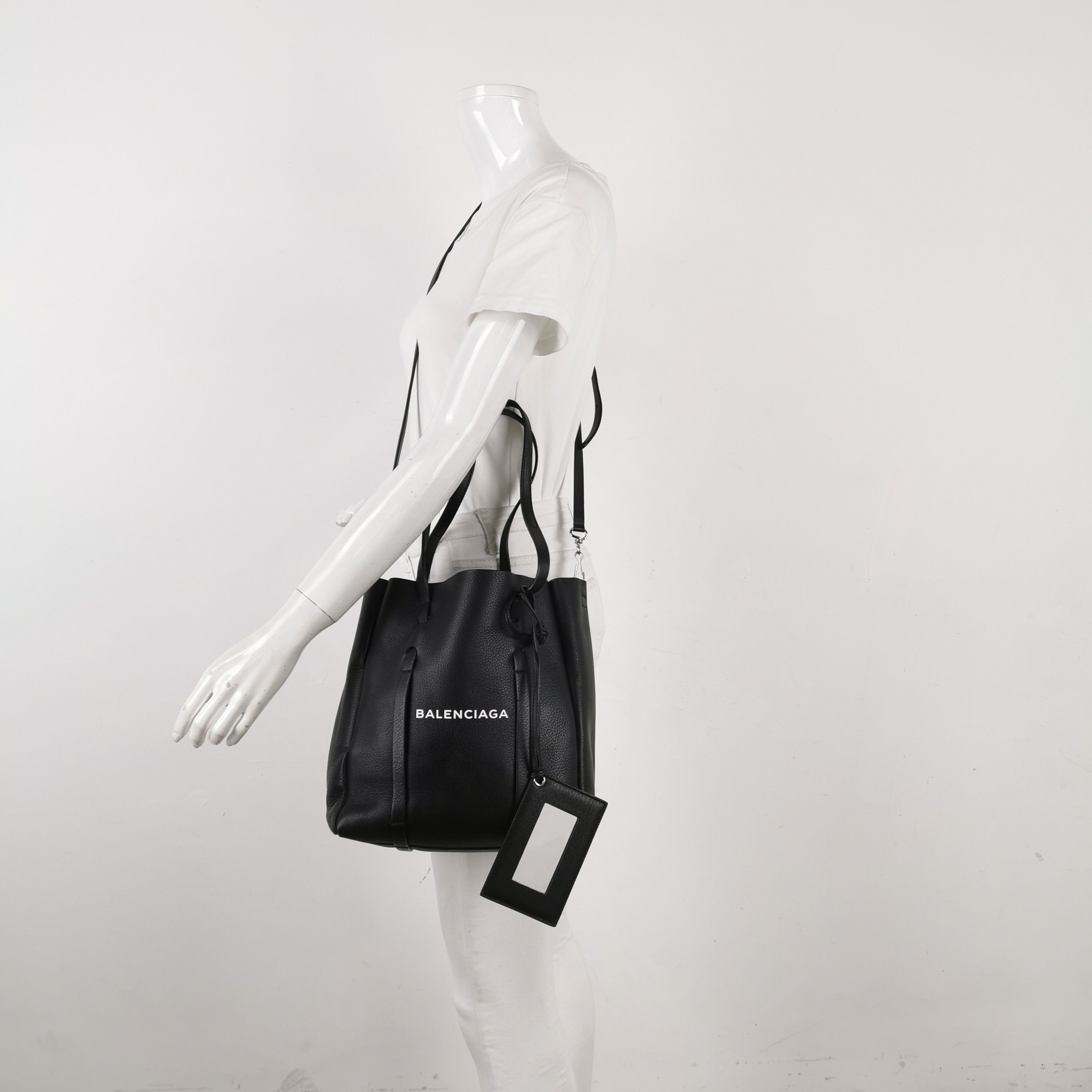 Balenciaga Balenciaga Women os Shoulder Bags Size ONE SIZE - 2 Thumbnail