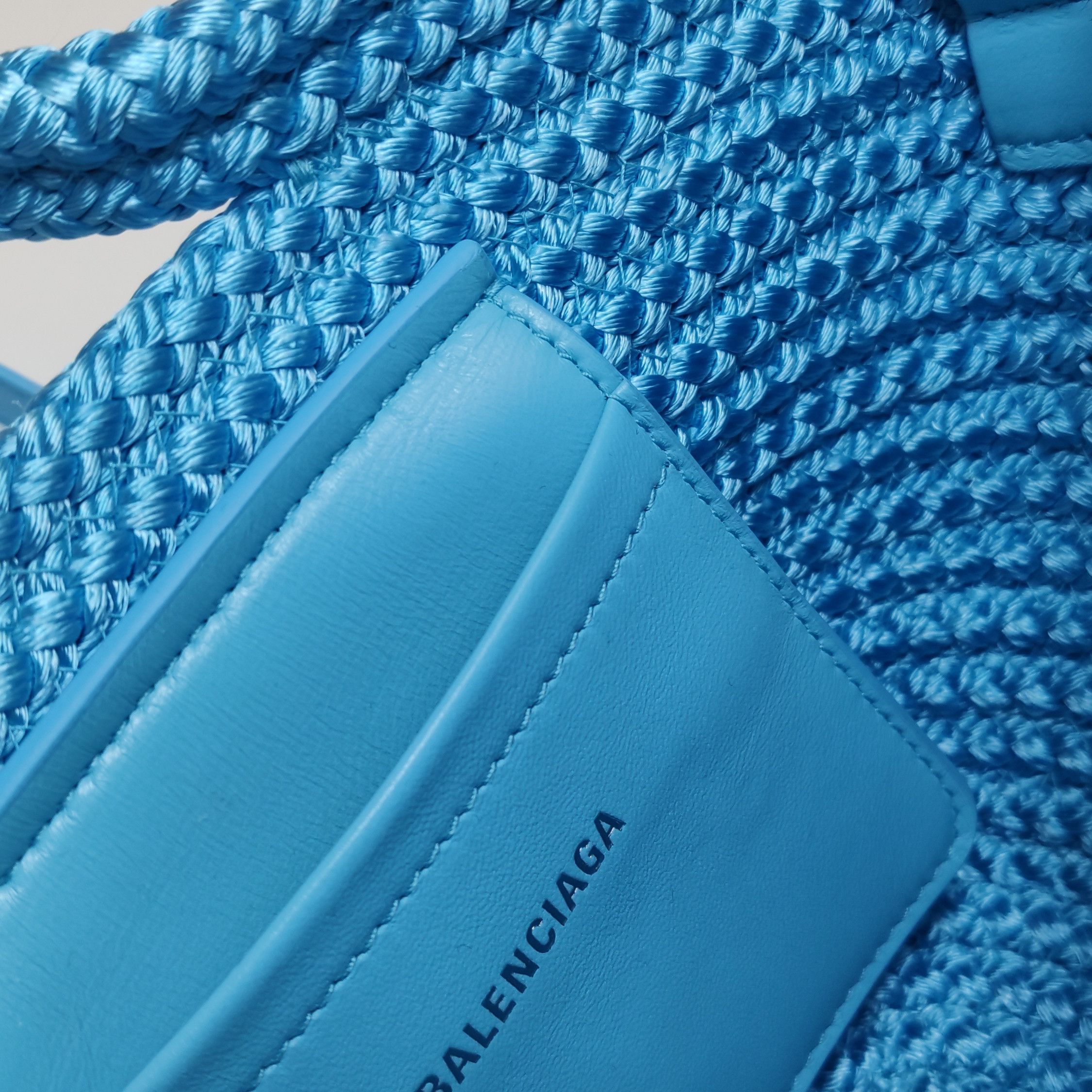 Balenciaga Balenciaga Women os Shoulder Bags Size ONE SIZE - 11 Thumbnail