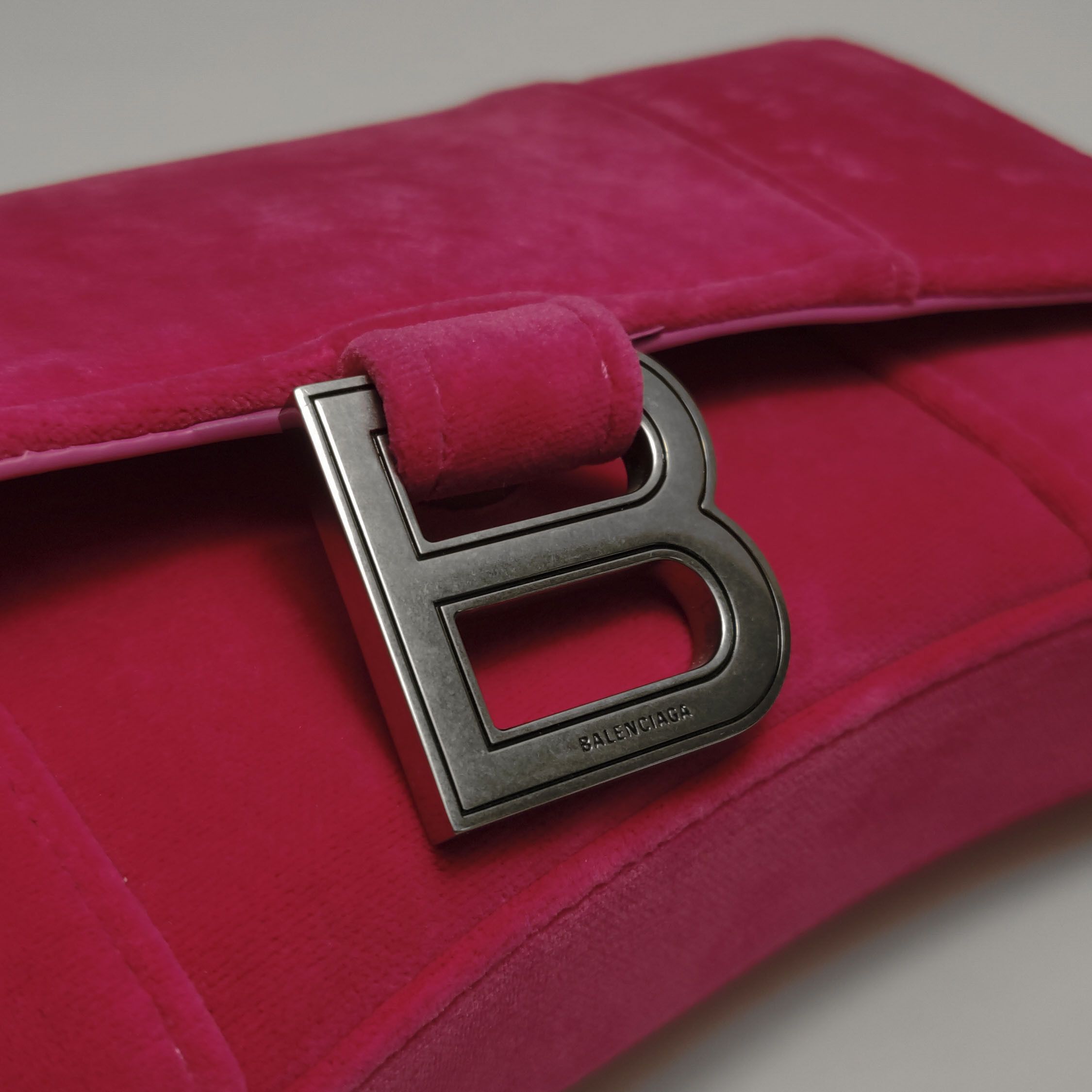Balenciaga Balenciaga Women os Crossbody Bags Size ONE SIZE - 13 Thumbnail