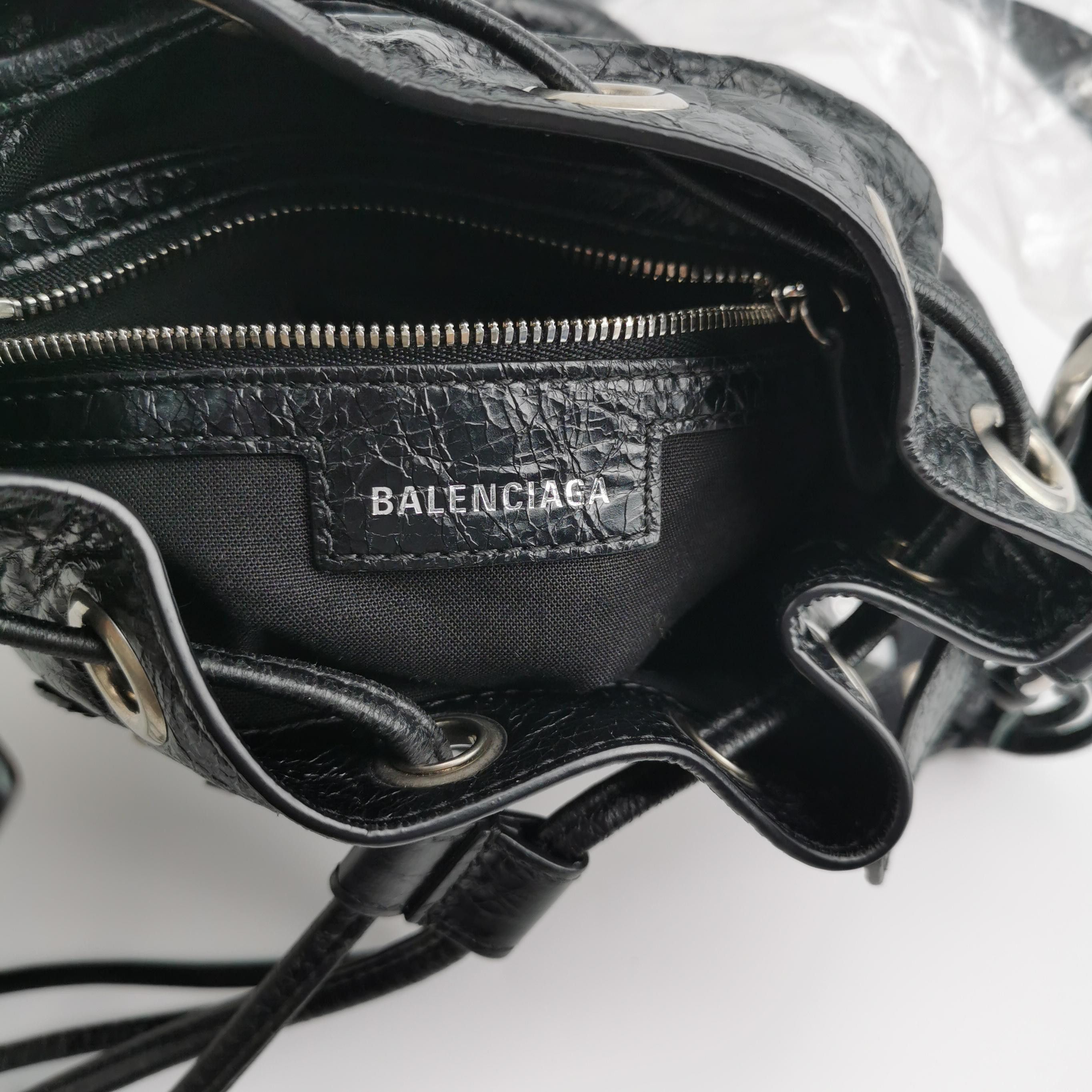 Balenciaga Balenciaga Women os Crossbody Bags Size ONE SIZE - 8 Thumbnail