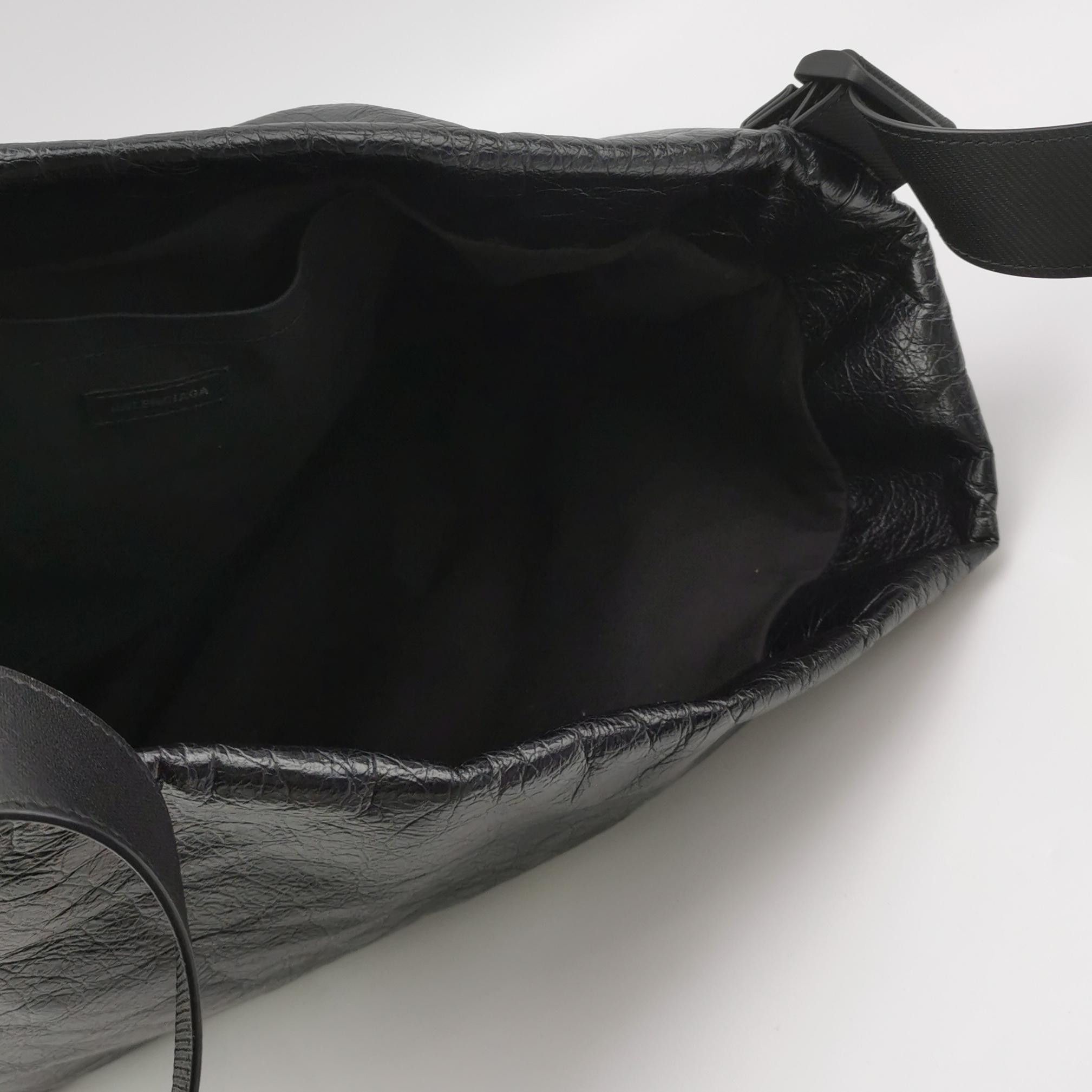 Balenciaga Balenciaga Women os Shoulder Bags Size ONE SIZE - 7 Thumbnail