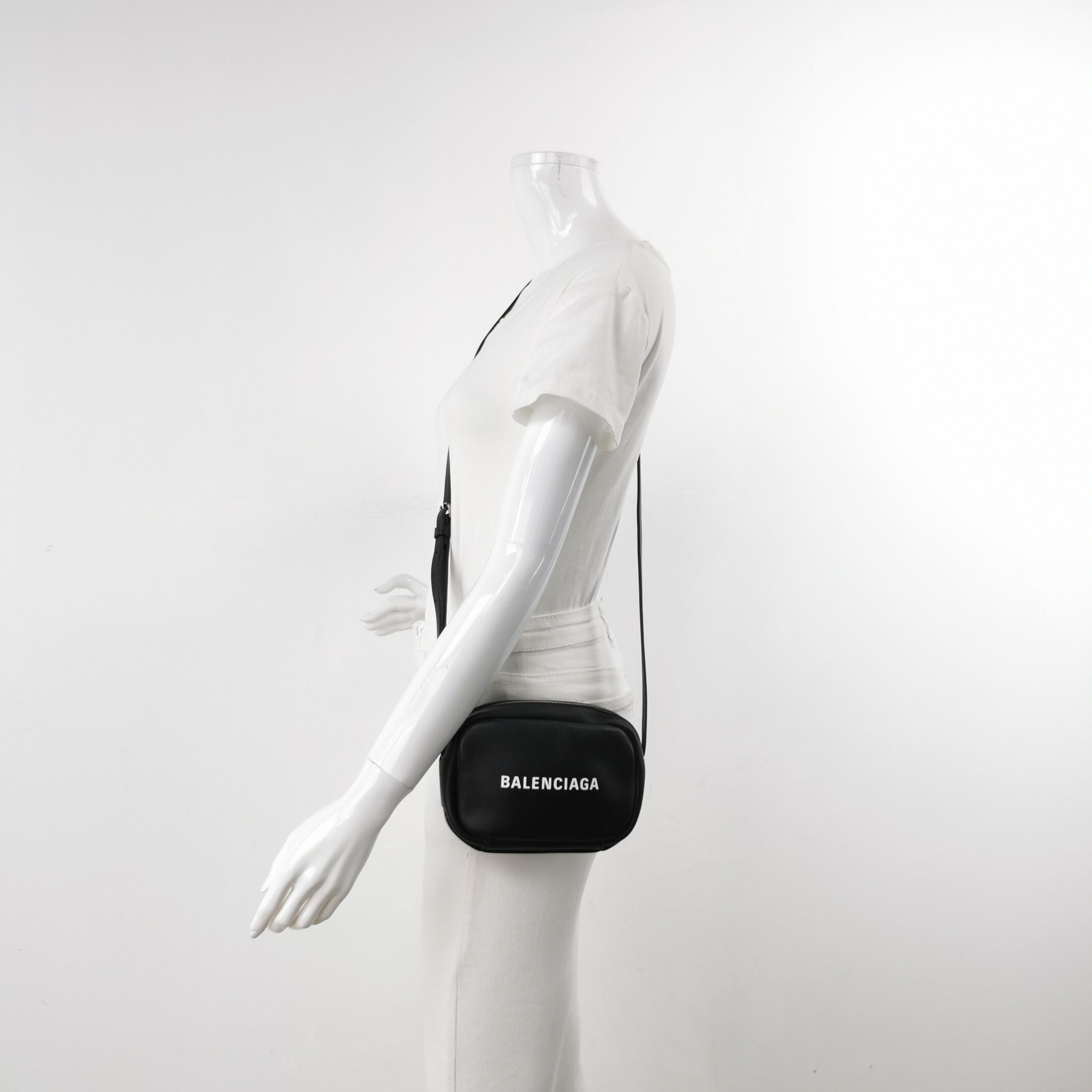 Balenciaga Balenciaga Women os Crossbody Bags Size ONE SIZE - 2 Thumbnail