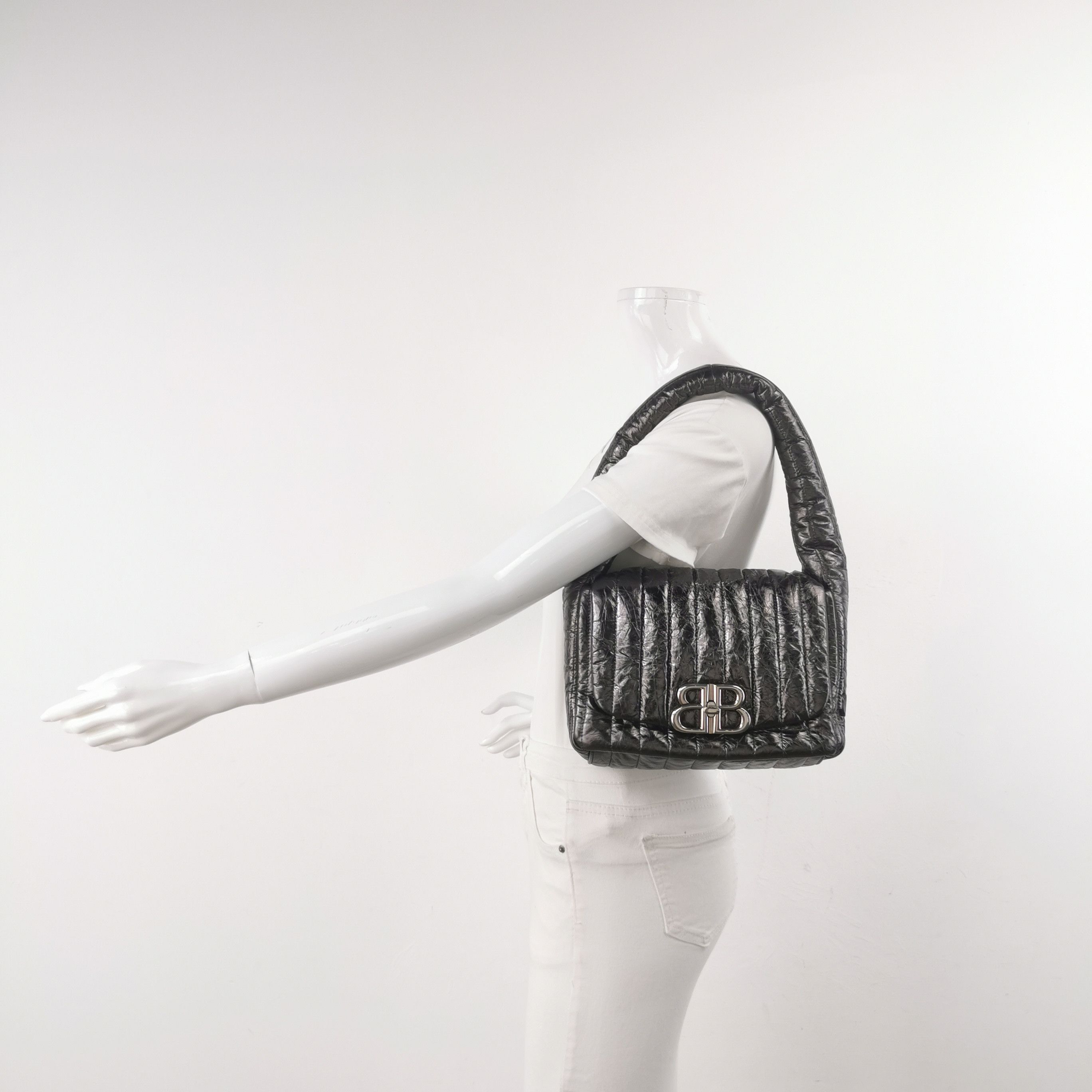 Balenciaga Balenciaga Women os Shoulder Bags Size ONE SIZE - 2 Thumbnail