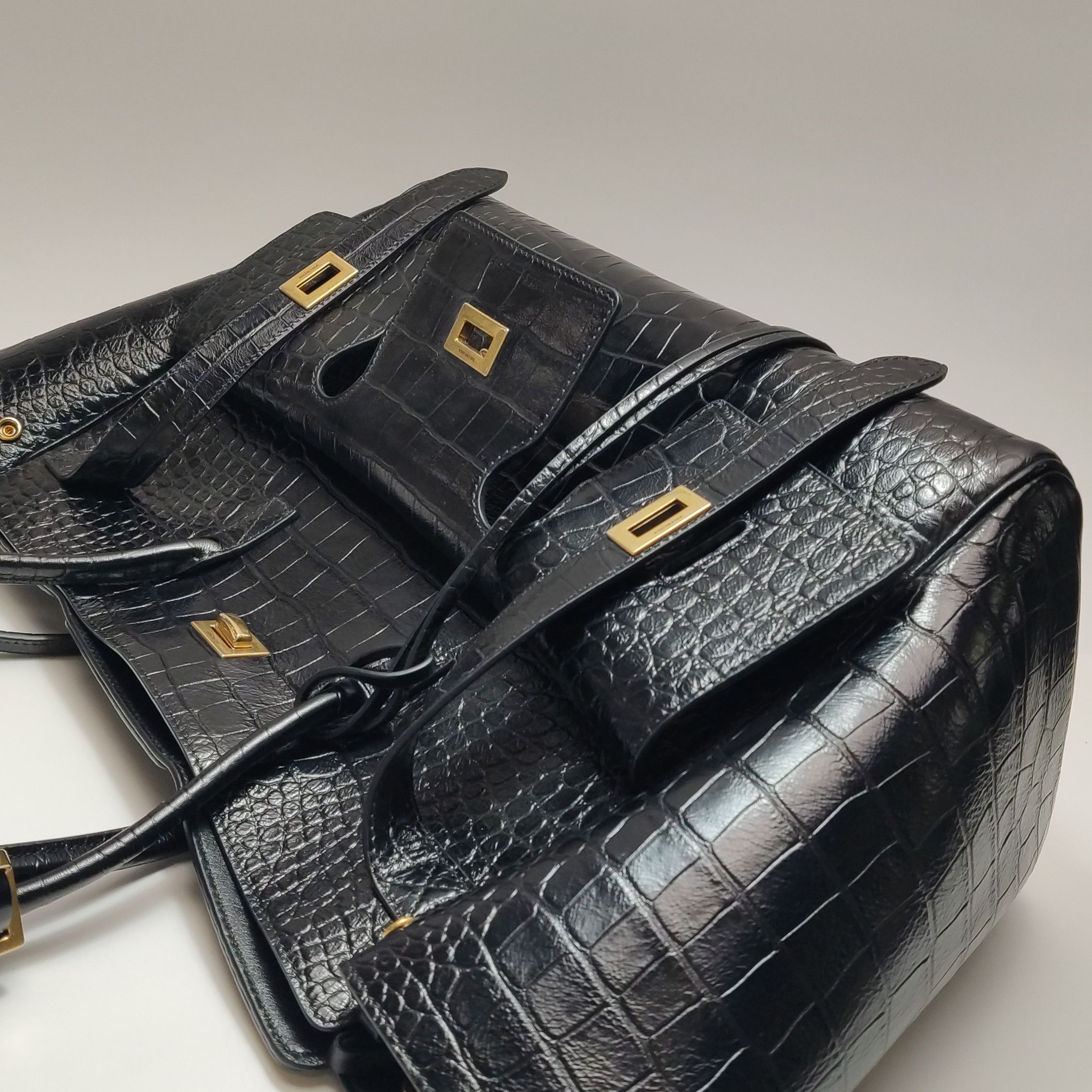 Balenciaga Balenciaga Women os Shoulder Bags Size ONE SIZE - 16 Thumbnail