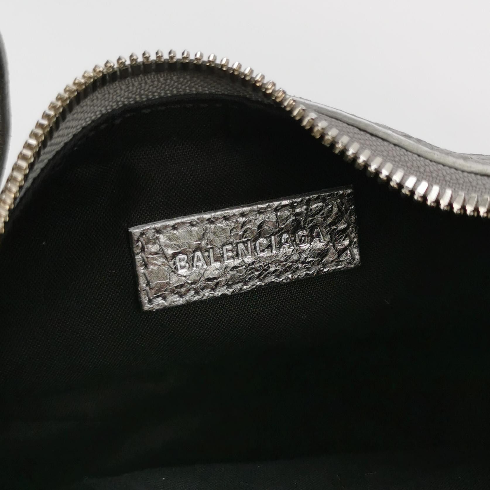 Balenciaga Balenciaga Women os Shoulder Bags Size ONE SIZE - 8 Thumbnail