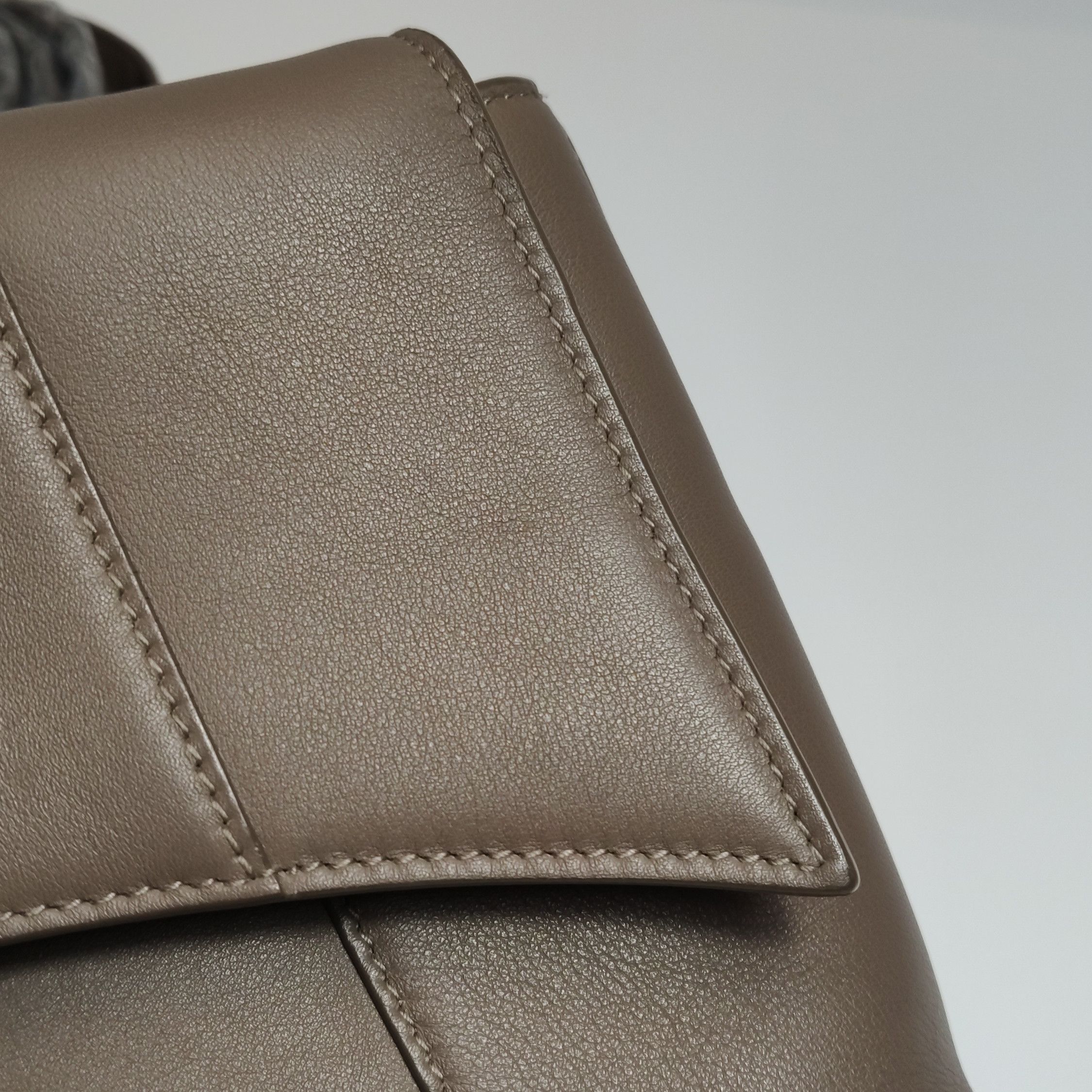 Balenciaga Balenciaga Women os Shoulder Bags Size ONE SIZE - 22 Thumbnail