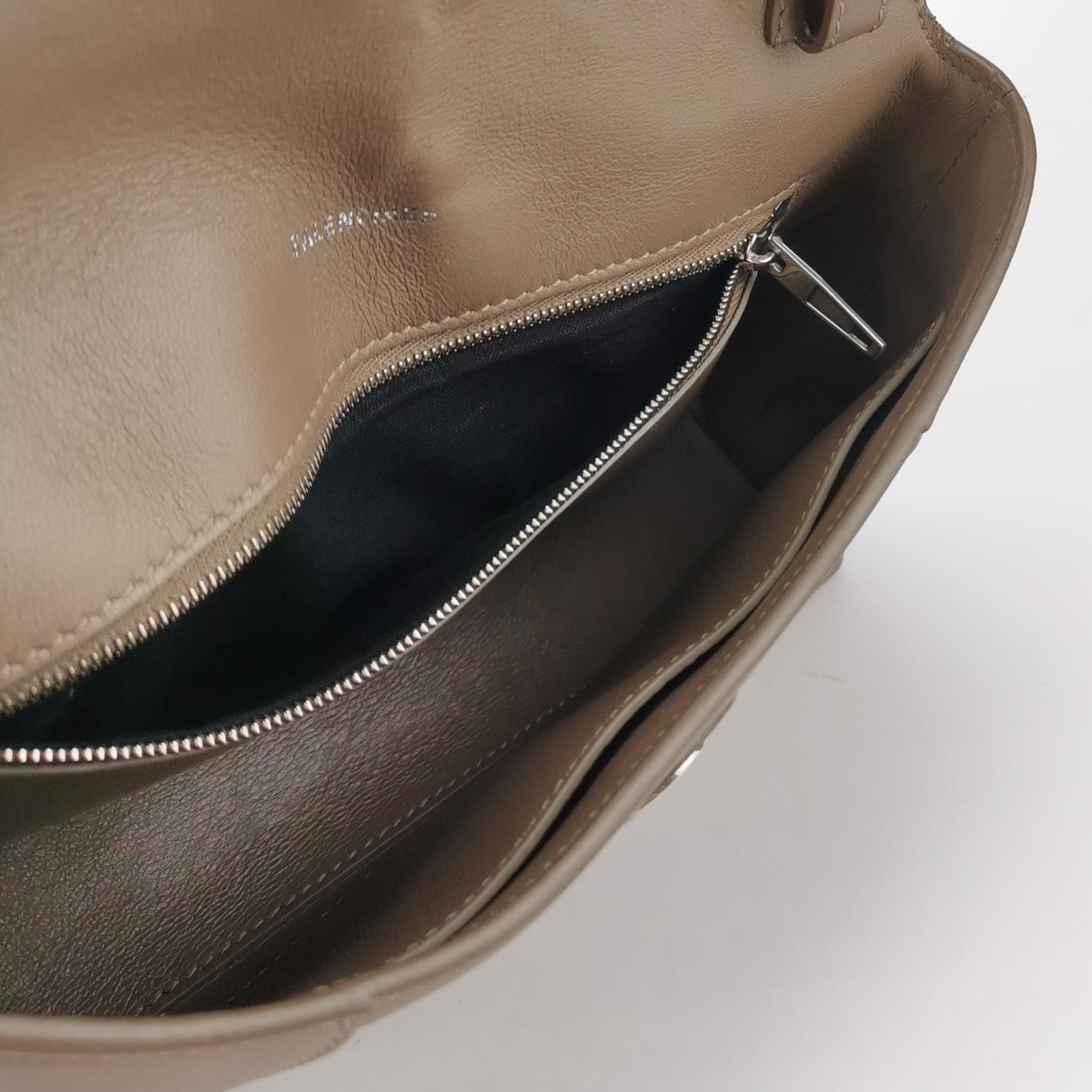 Balenciaga Balenciaga Women os Shoulder Bags Size ONE SIZE - 7 Thumbnail