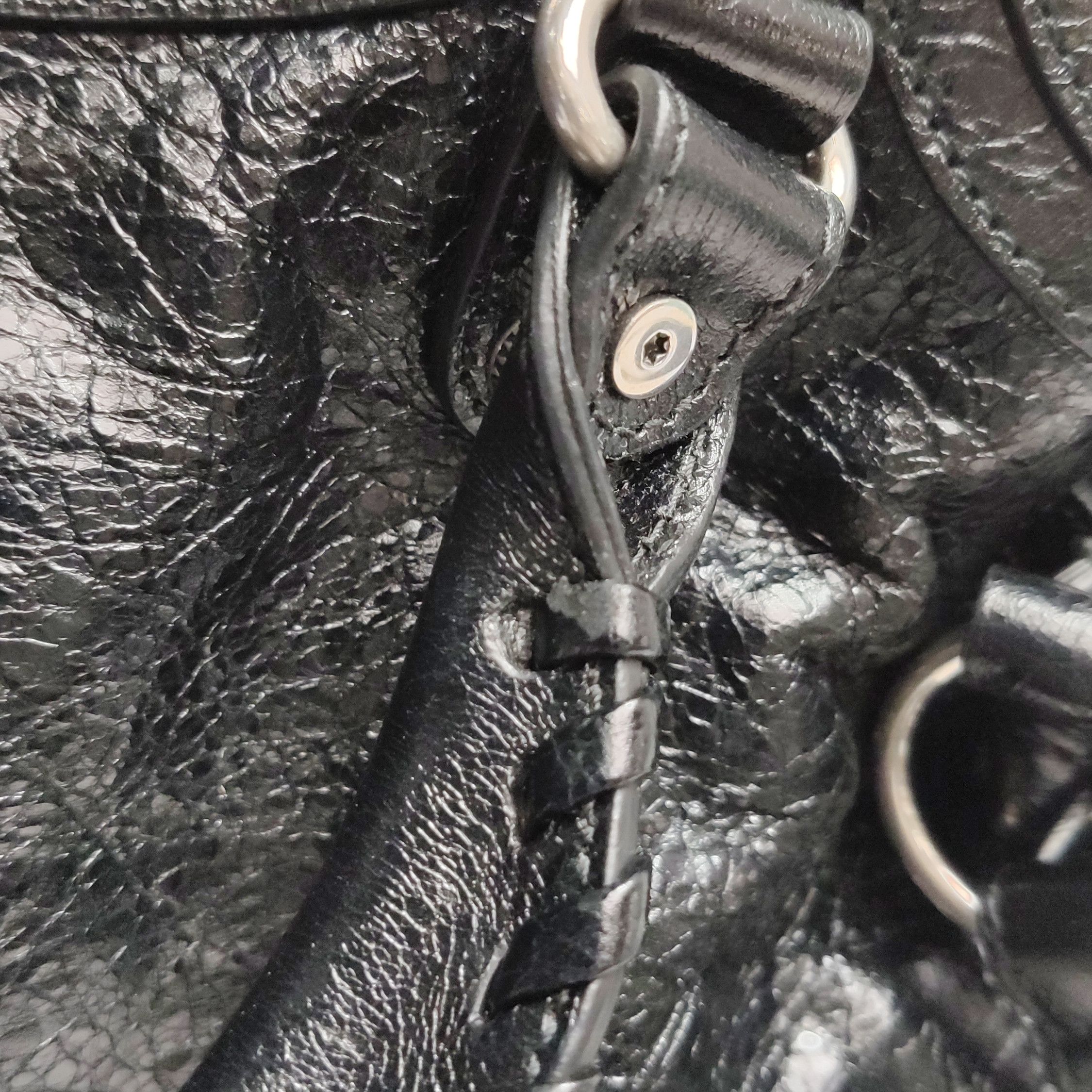 Balenciaga Balenciaga Women os Shoulder Bags Size ONE SIZE - 18 Thumbnail