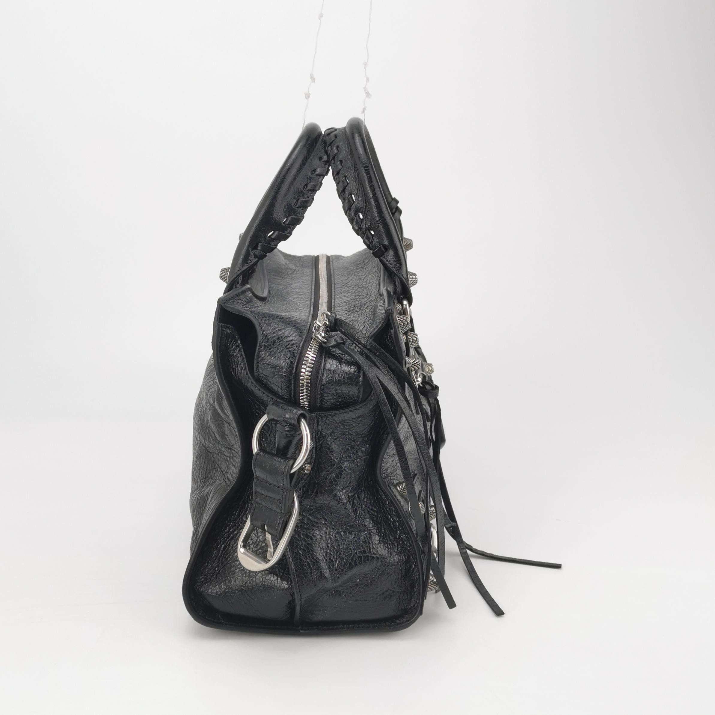 Balenciaga Balenciaga Women os Shoulder Bags Size ONE SIZE - 4 Thumbnail