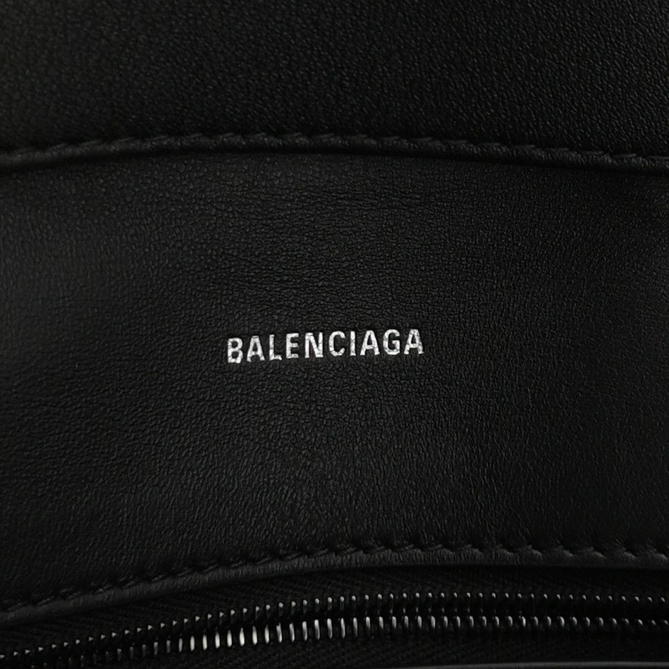 Balenciaga Balenciaga Women os Shoulder Bags Size ONE SIZE - 8 Thumbnail