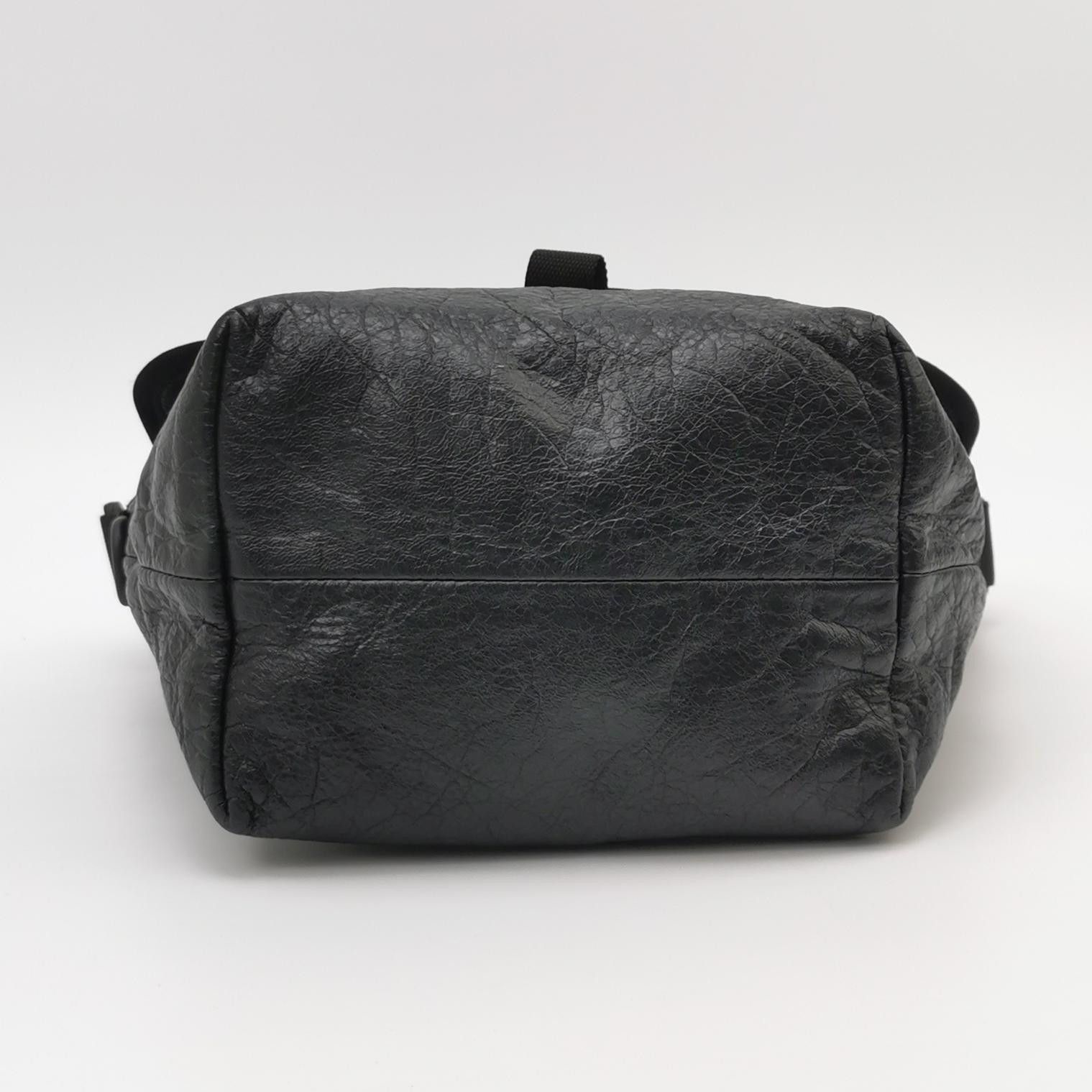 Balenciaga Balenciaga Women os Shoulder Bags Size ONE SIZE - 6 Thumbnail