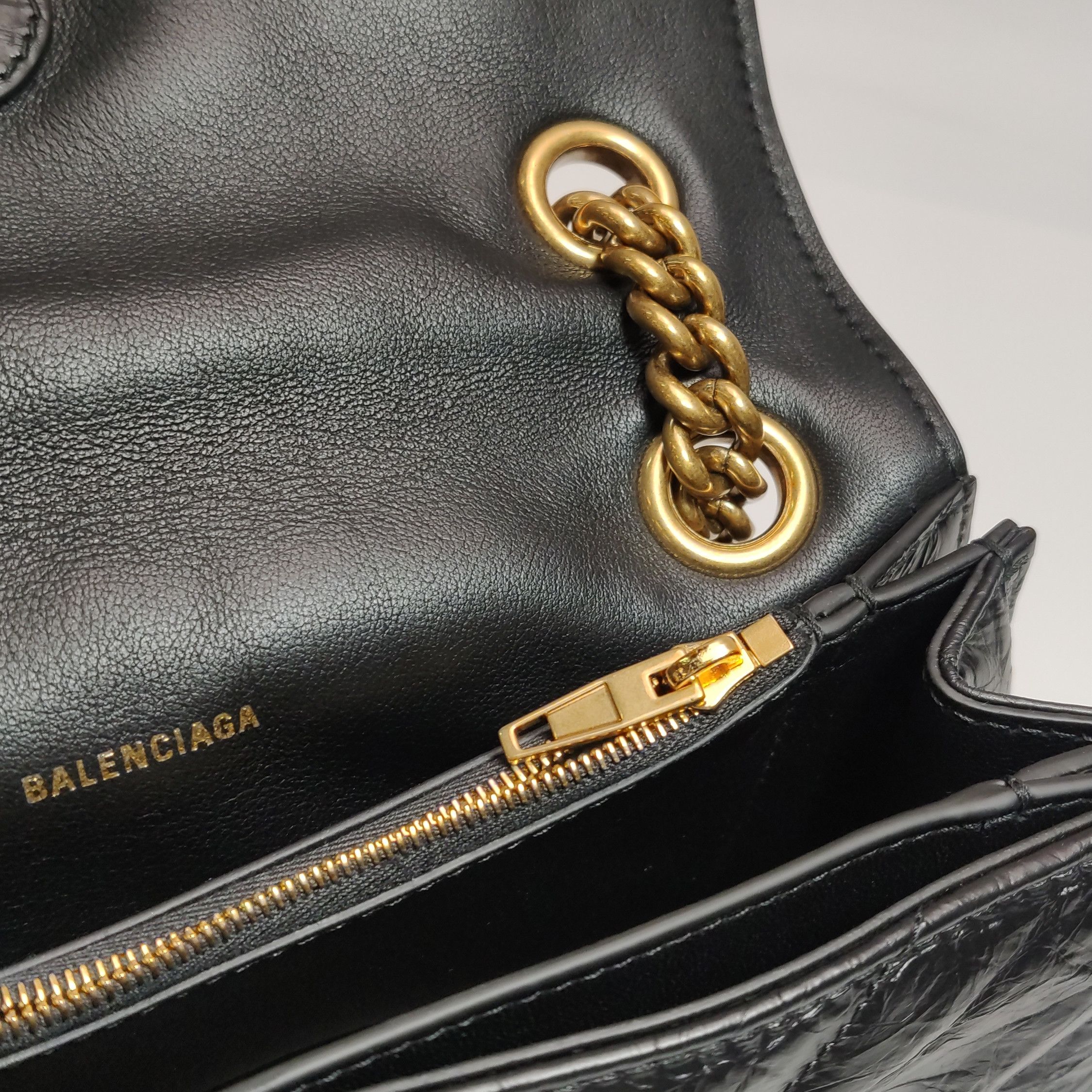Balenciaga Balenciaga Women os Shoulder Bags Size ONE SIZE - 11 Thumbnail