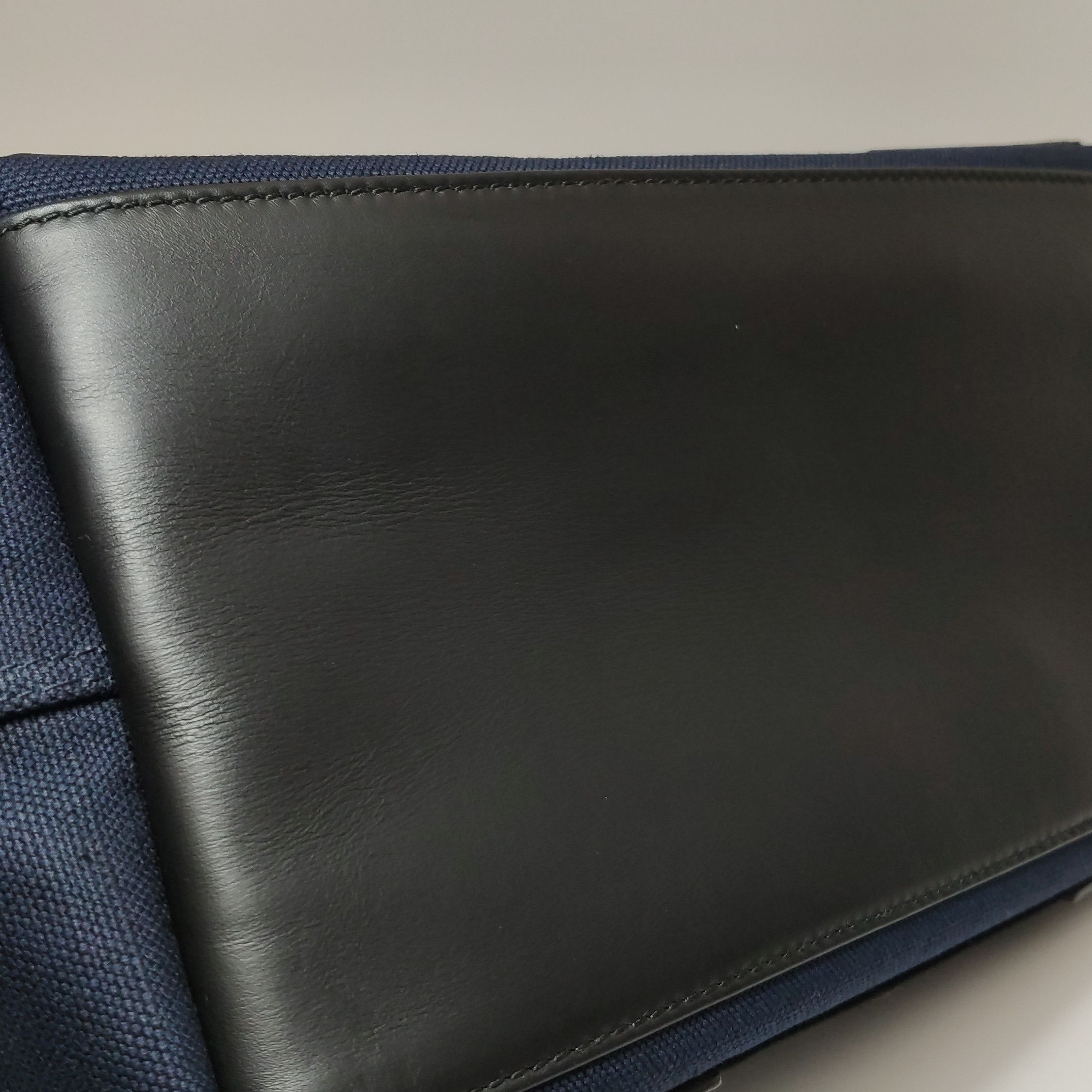 Balenciaga Balenciaga Women os Shoulder Bags Size ONE SIZE - 17 Thumbnail
