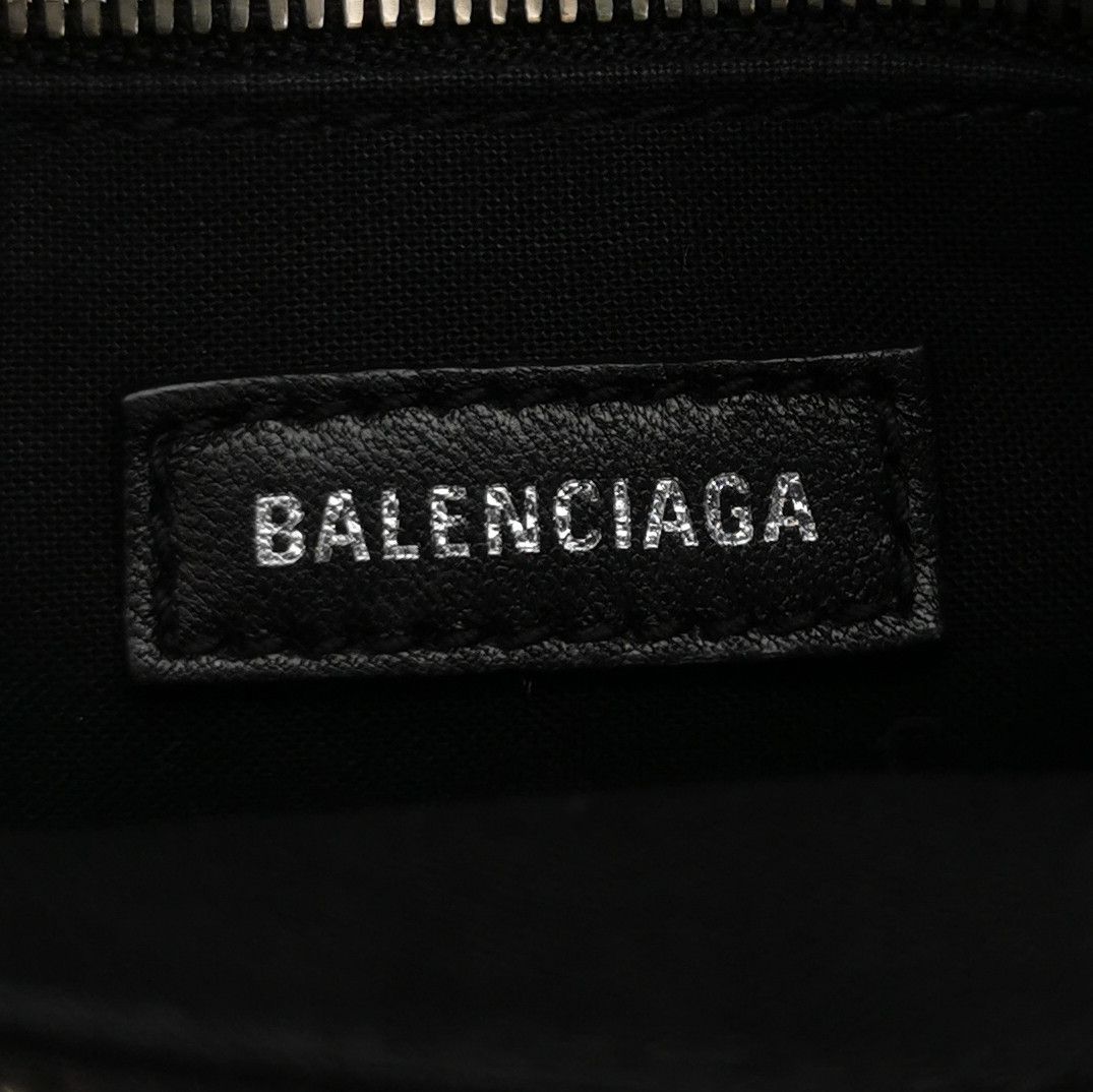 Balenciaga Balenciaga Women os Shoulder Bags Size ONE SIZE - 8 Thumbnail