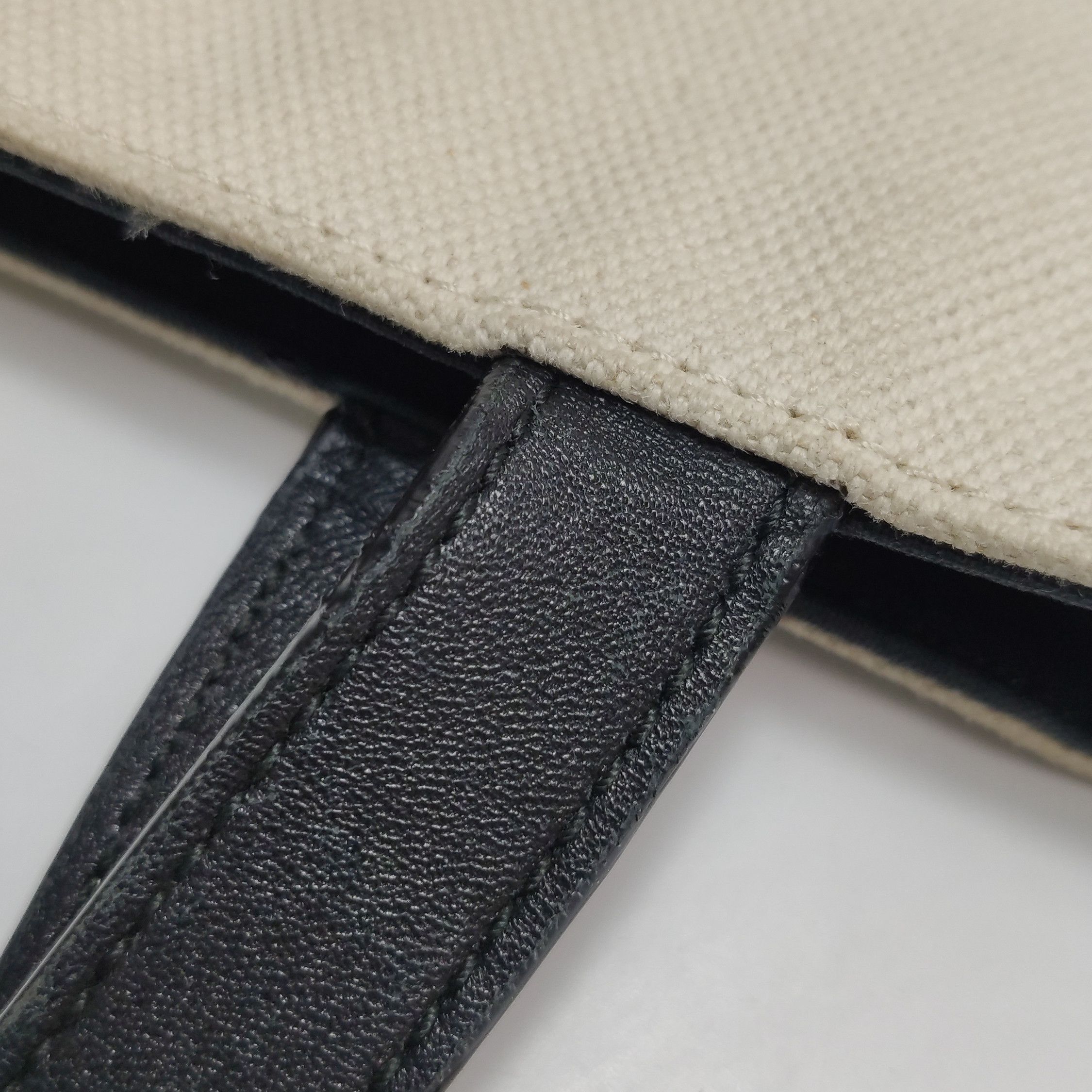 Balenciaga Balenciaga Women os Shoulder Bags Size ONE SIZE - 20 Thumbnail