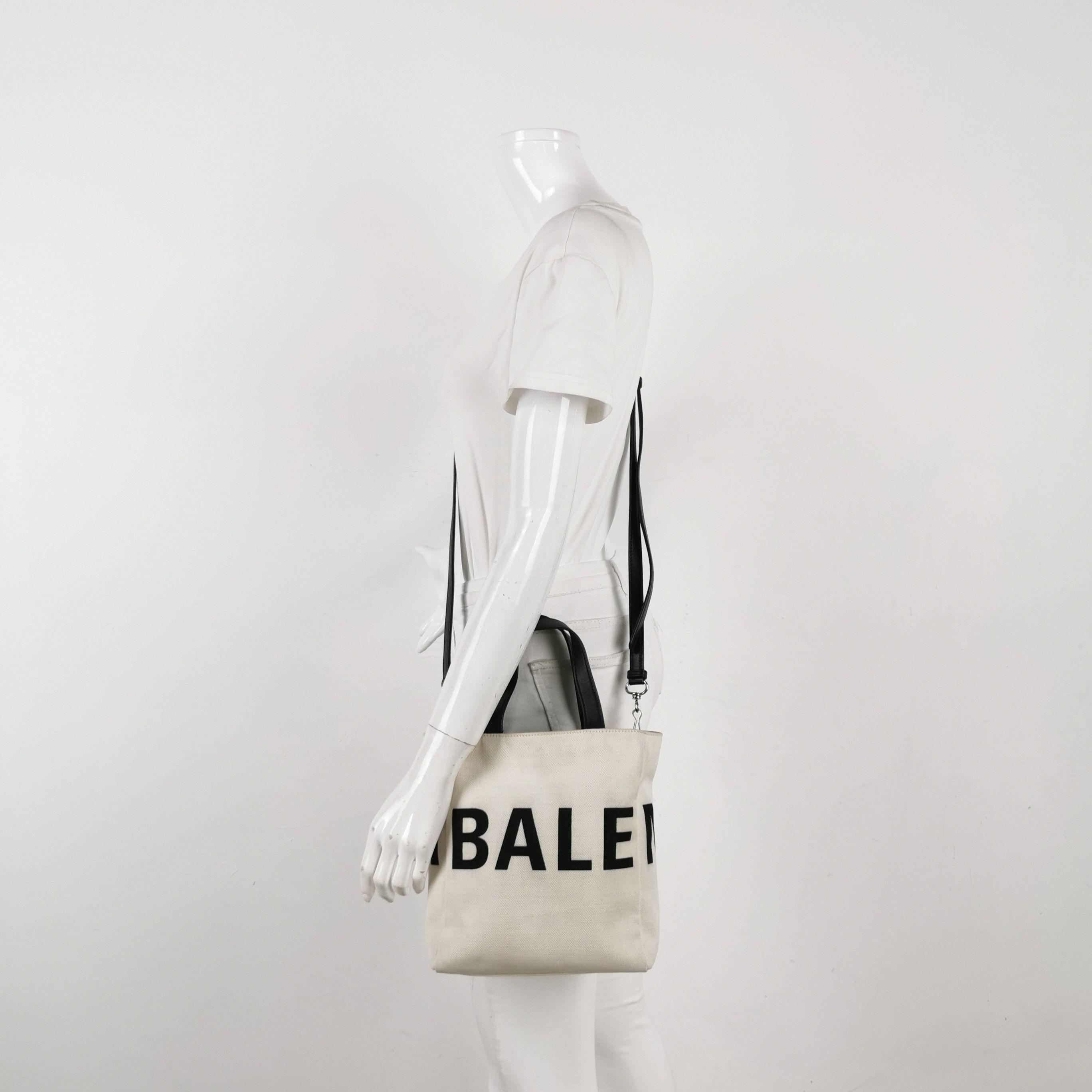 Balenciaga Balenciaga Women os Shoulder Bags Size ONE SIZE - 2 Thumbnail