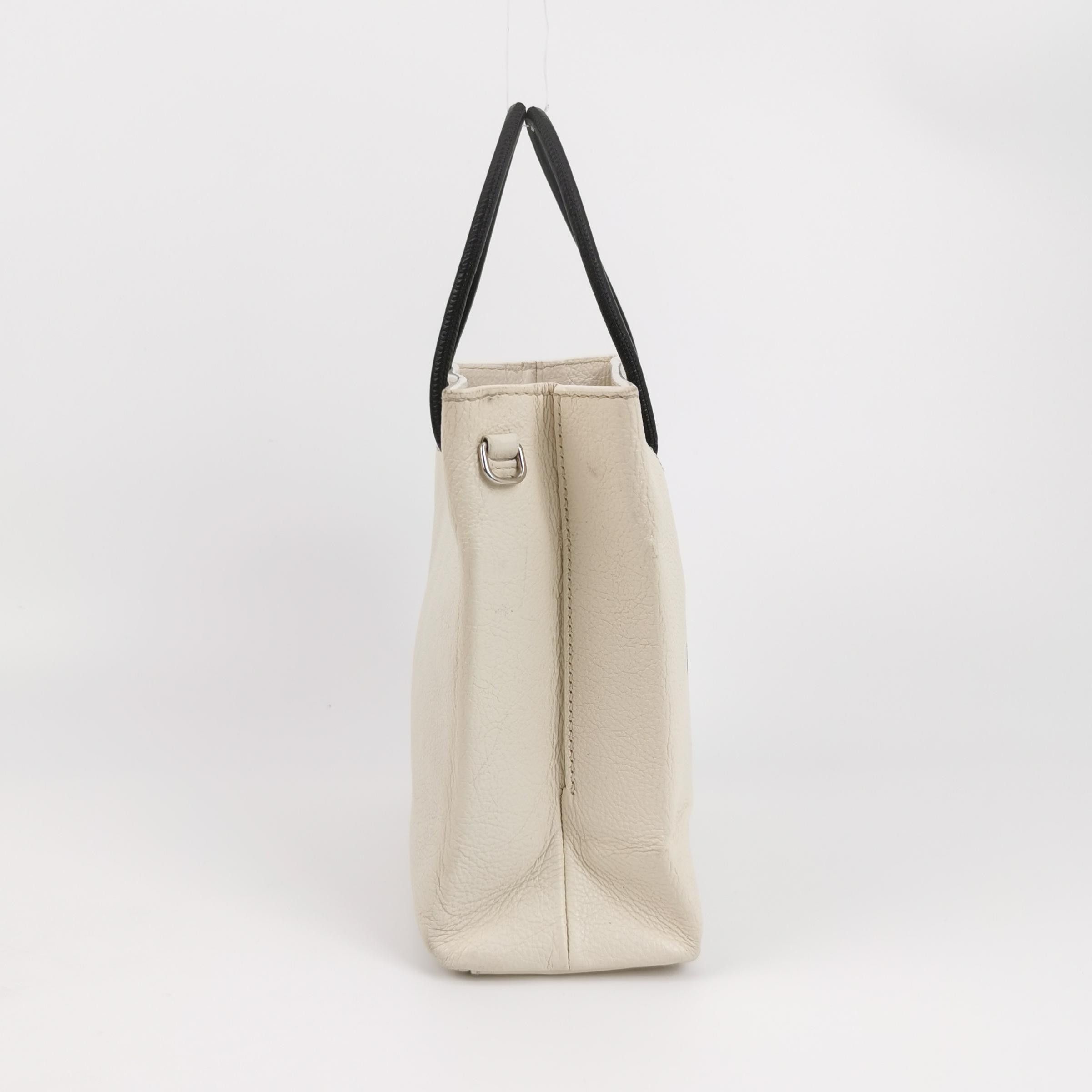 Balenciaga Balenciaga Women os Crossbody Bags Size ONE SIZE - 4 Thumbnail