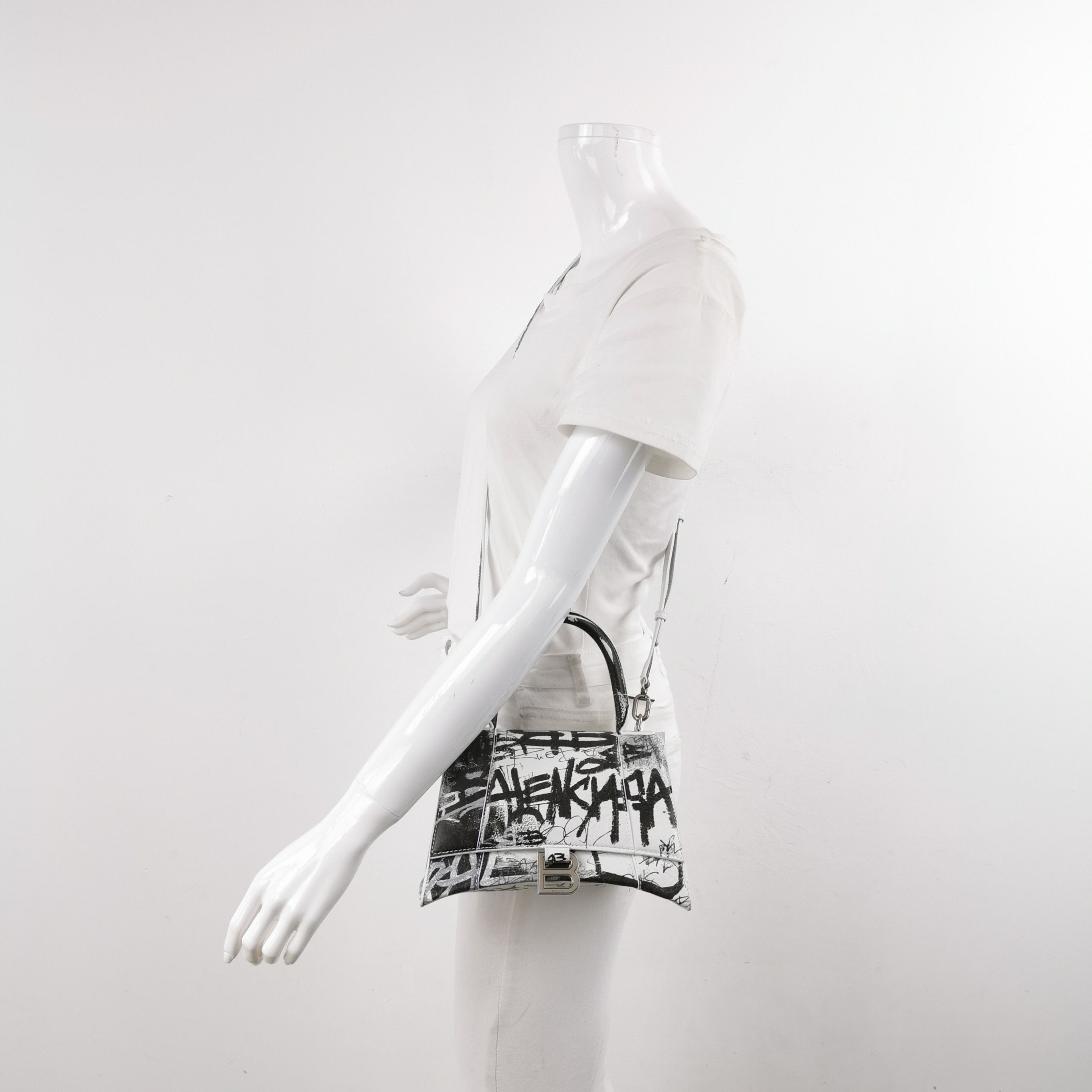 Balenciaga Balenciaga Women os Crossbody Bags Size ONE SIZE - 2 Thumbnail