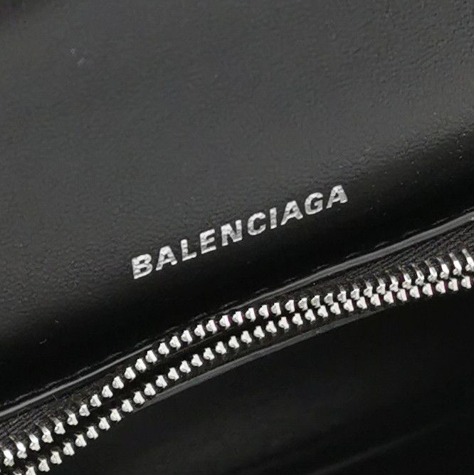 Balenciaga Balenciaga Women os Shoulder Bags Size ONE SIZE - 8 Thumbnail