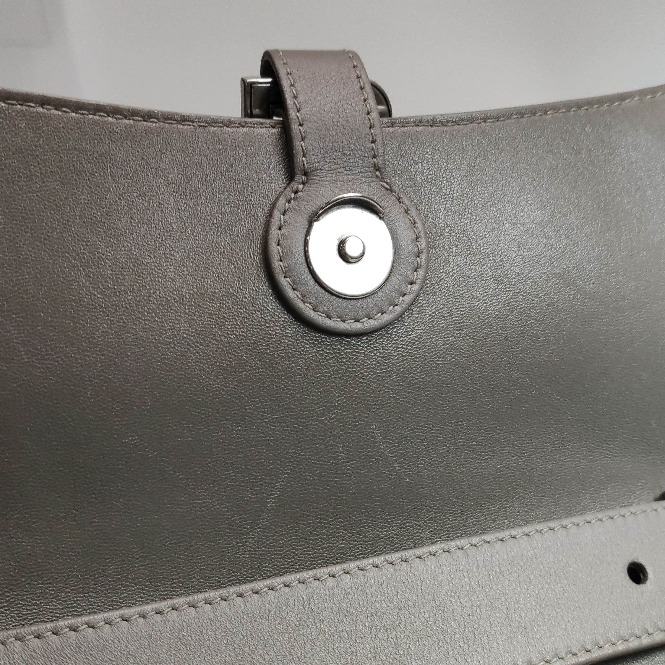 Balenciaga Balenciaga Women os Shoulder Bags Size ONE SIZE - 10 Thumbnail