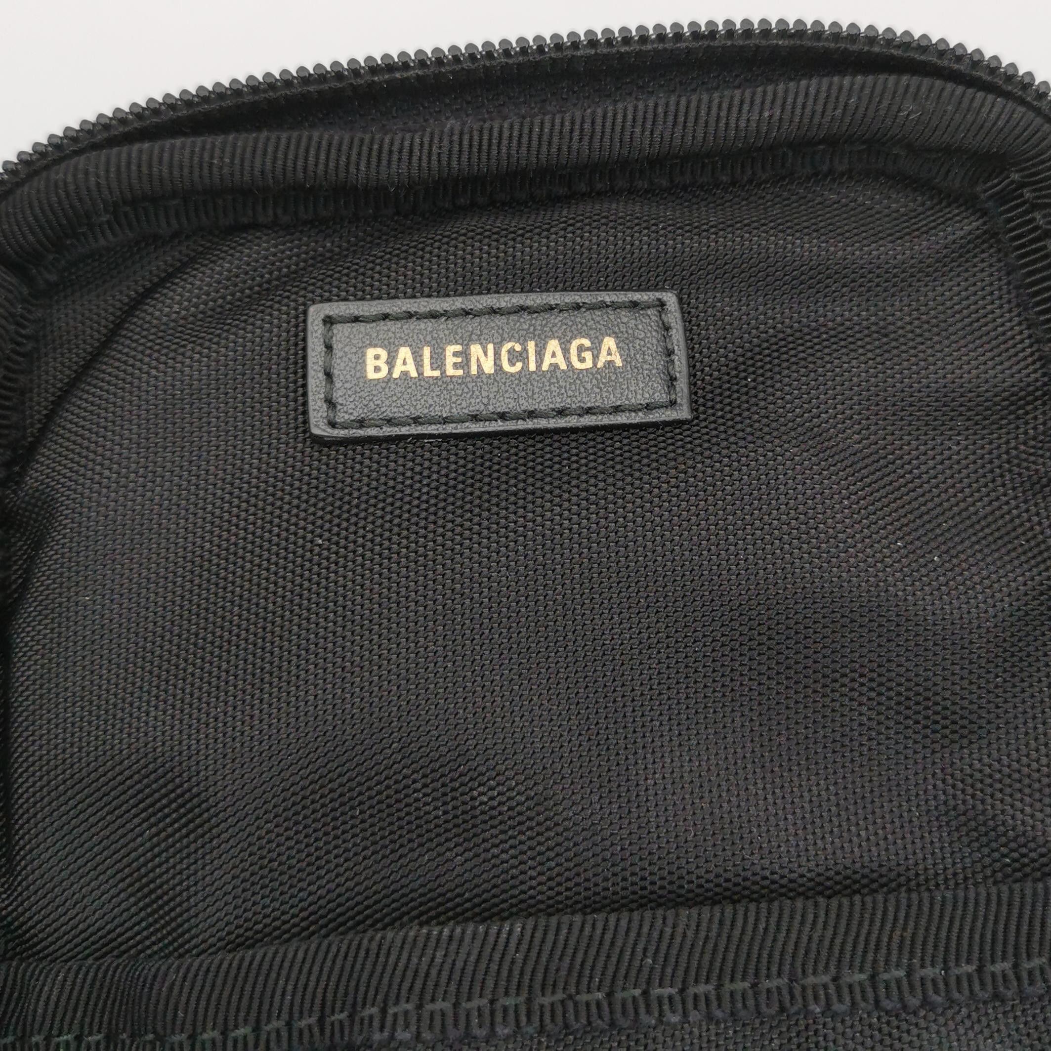 Balenciaga Balenciaga Women os Shoulder Bags Size ONE SIZE - 8 Thumbnail
