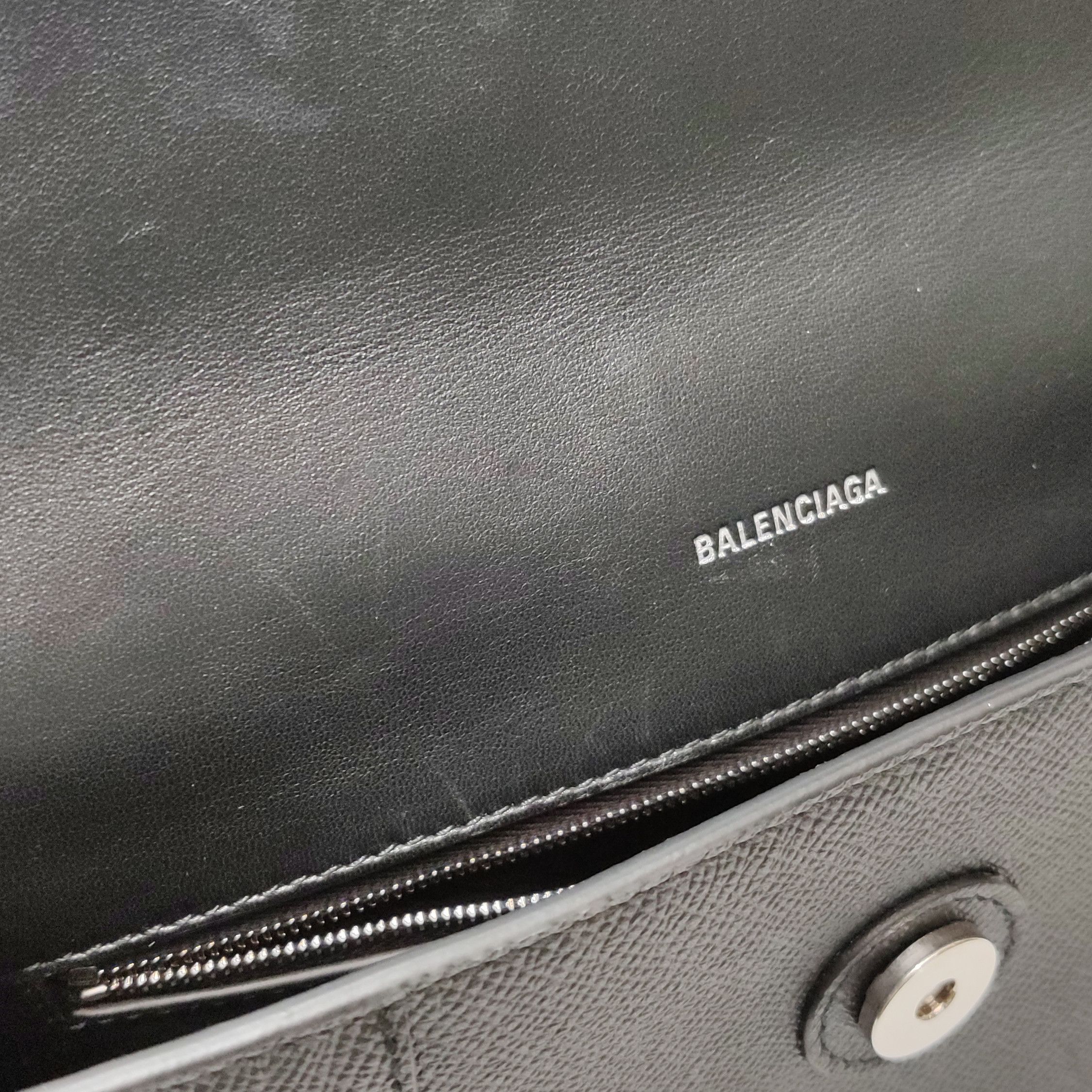 Balenciaga Balenciaga Women os Shoulder Bags Size ONE SIZE - 11 Thumbnail