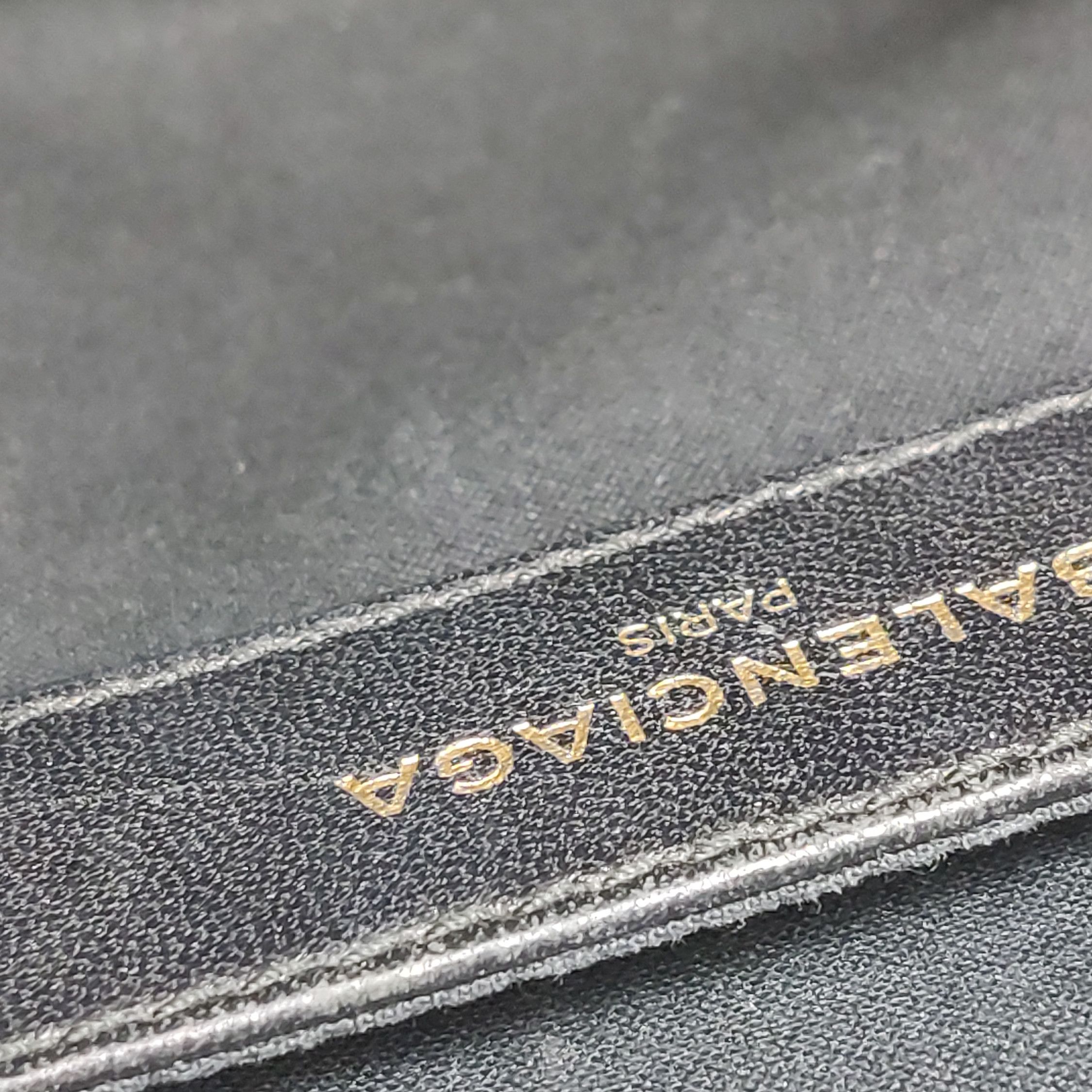 Balenciaga Balenciaga Women os Crossbody Bags Size ONE SIZE - 12 Thumbnail