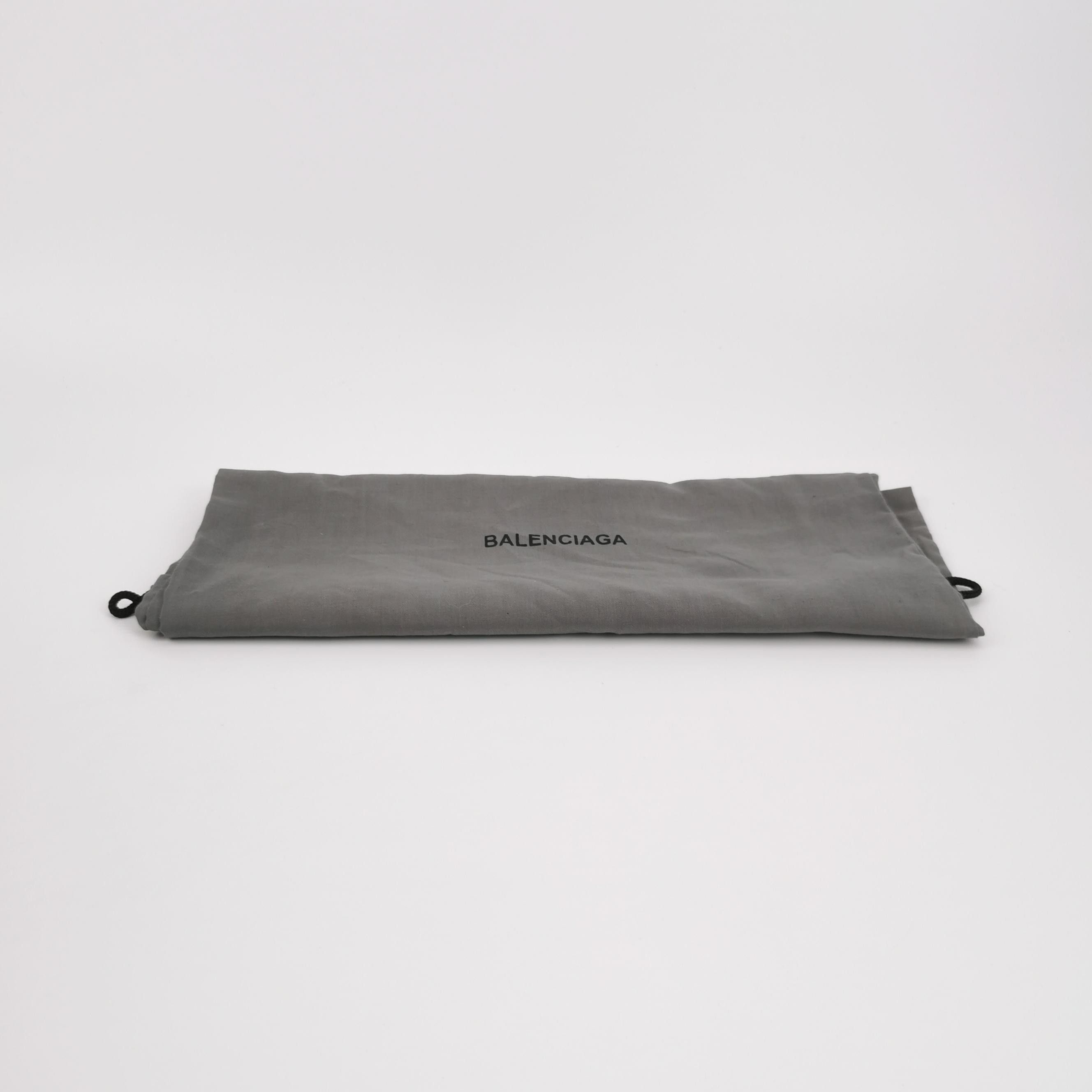 Balenciaga Balenciaga Women os Shoulder Bags Size ONE SIZE - 9 Thumbnail