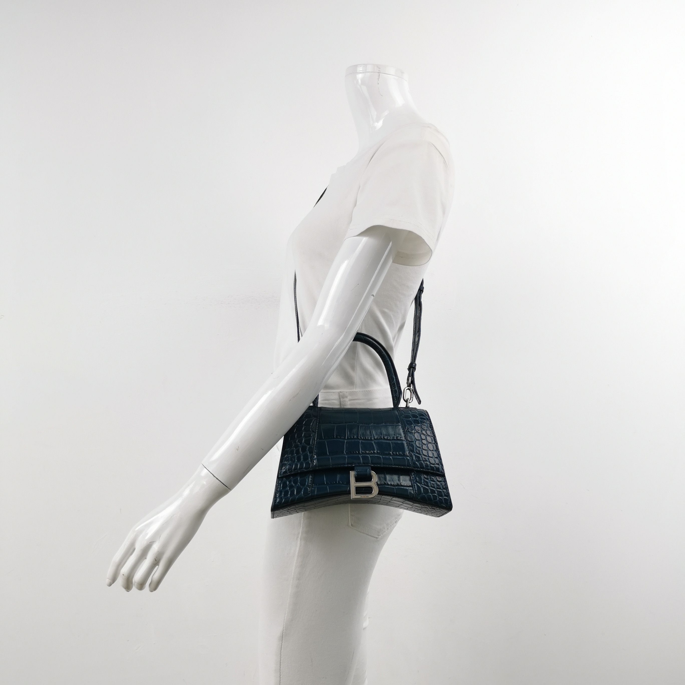 Balenciaga Balenciaga Women os Shoulder Bags Size ONE SIZE - 2 Thumbnail