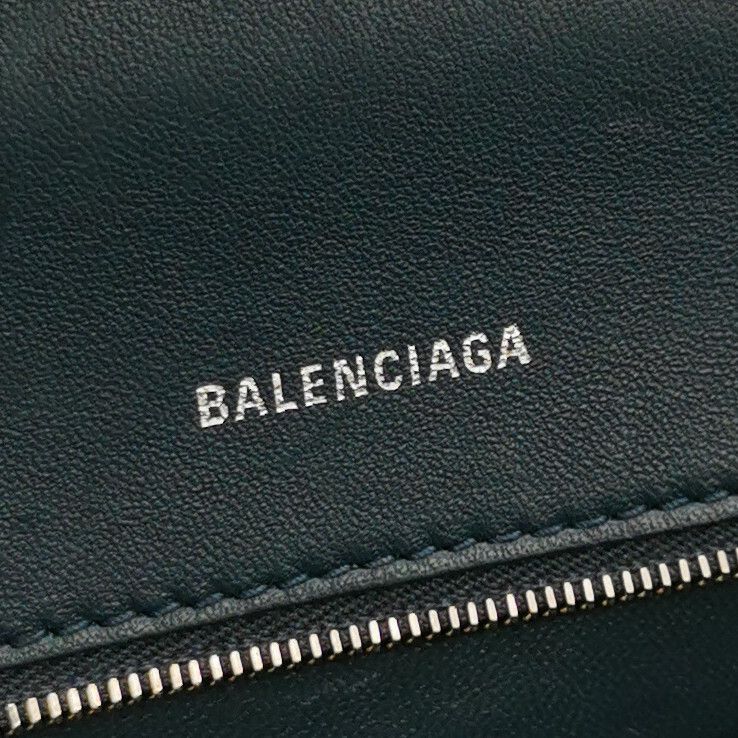 Balenciaga Balenciaga Women os Shoulder Bags Size ONE SIZE - 8 Thumbnail