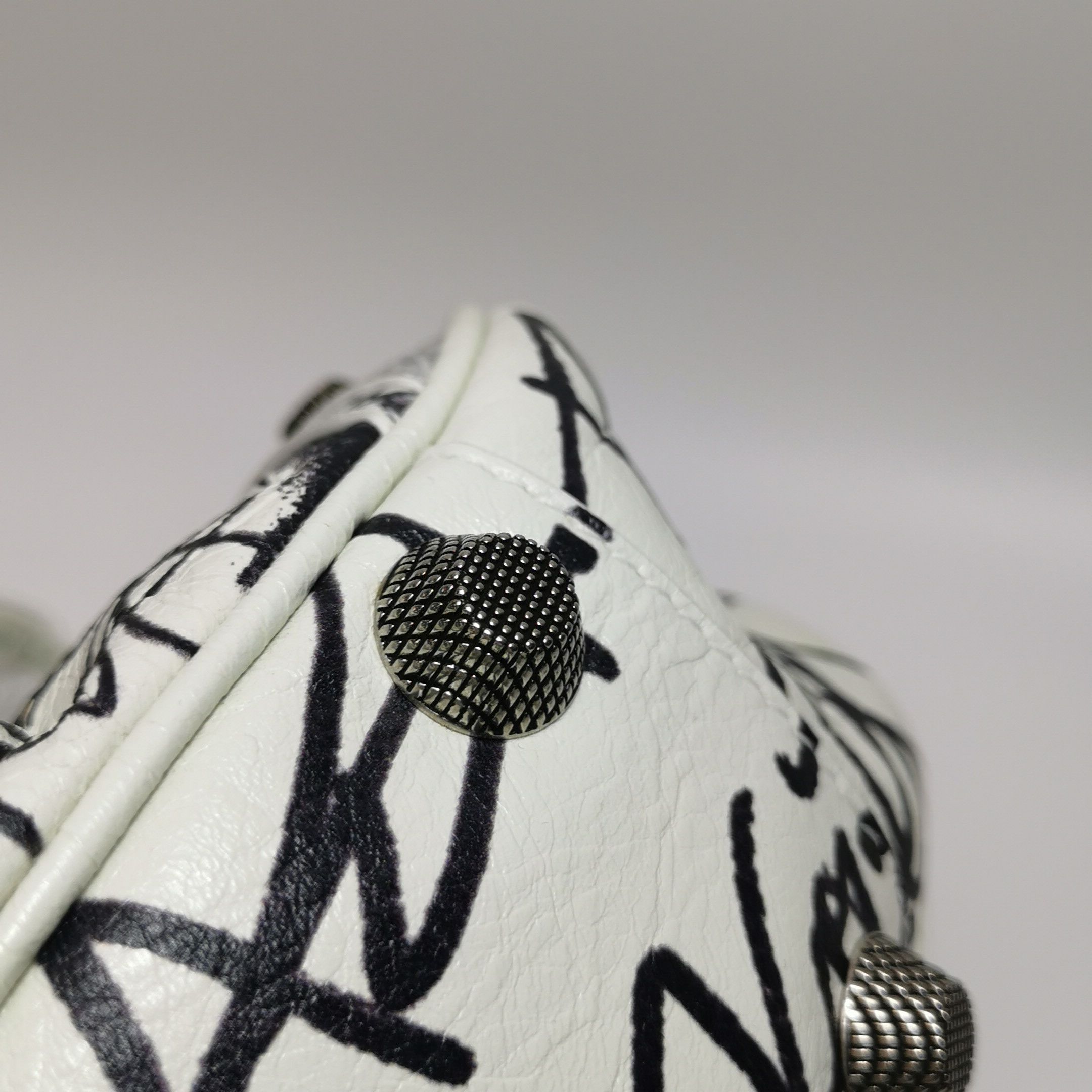 Balenciaga Balenciaga Women os Shoulder Bags Size ONE SIZE - 14 Thumbnail