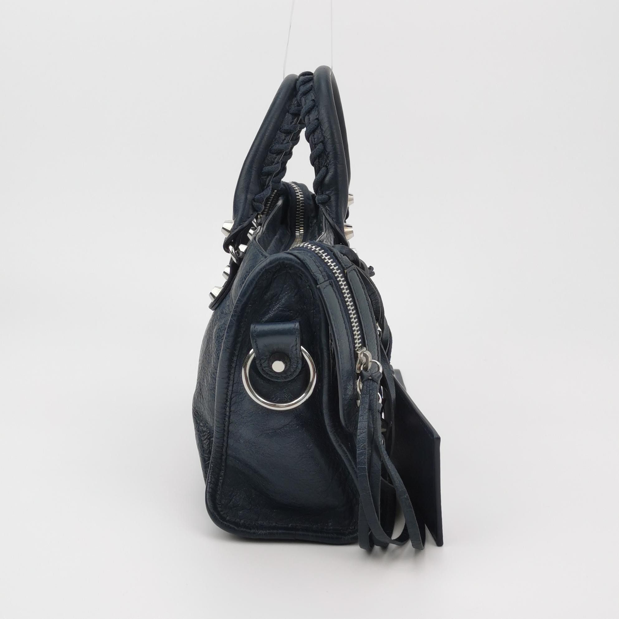 Balenciaga Balenciaga Women os Shoulder Bags Size ONE SIZE - 4 Thumbnail